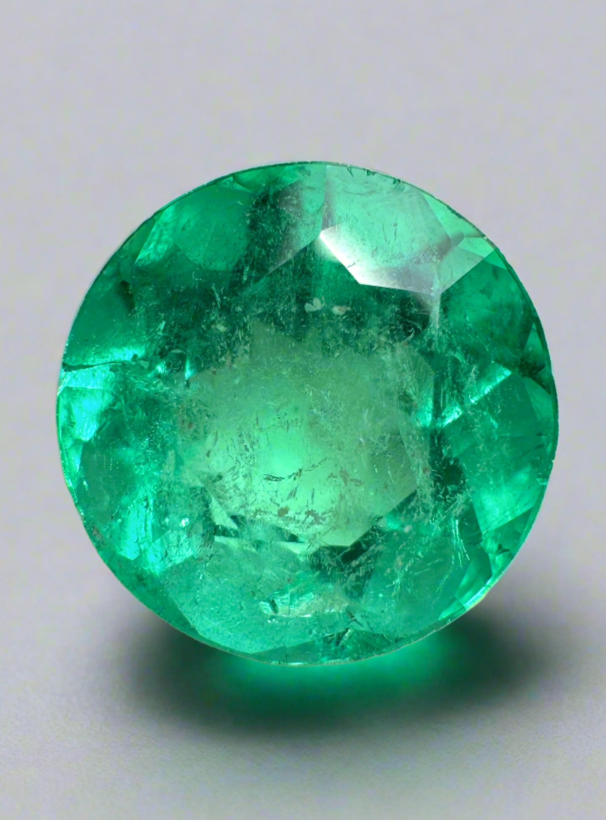 3.79 Carat 10x10mm Vibrant Green Natural Round Loose Colombian Emerald Gemstone for Jewelry Making, Engagement Rings & Luxury Gifts