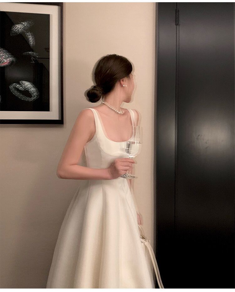 Elegant French Style Satin A-Line Prom Dress 1987 - Perfect for Homecoming, Formal Dances & Special Occasions