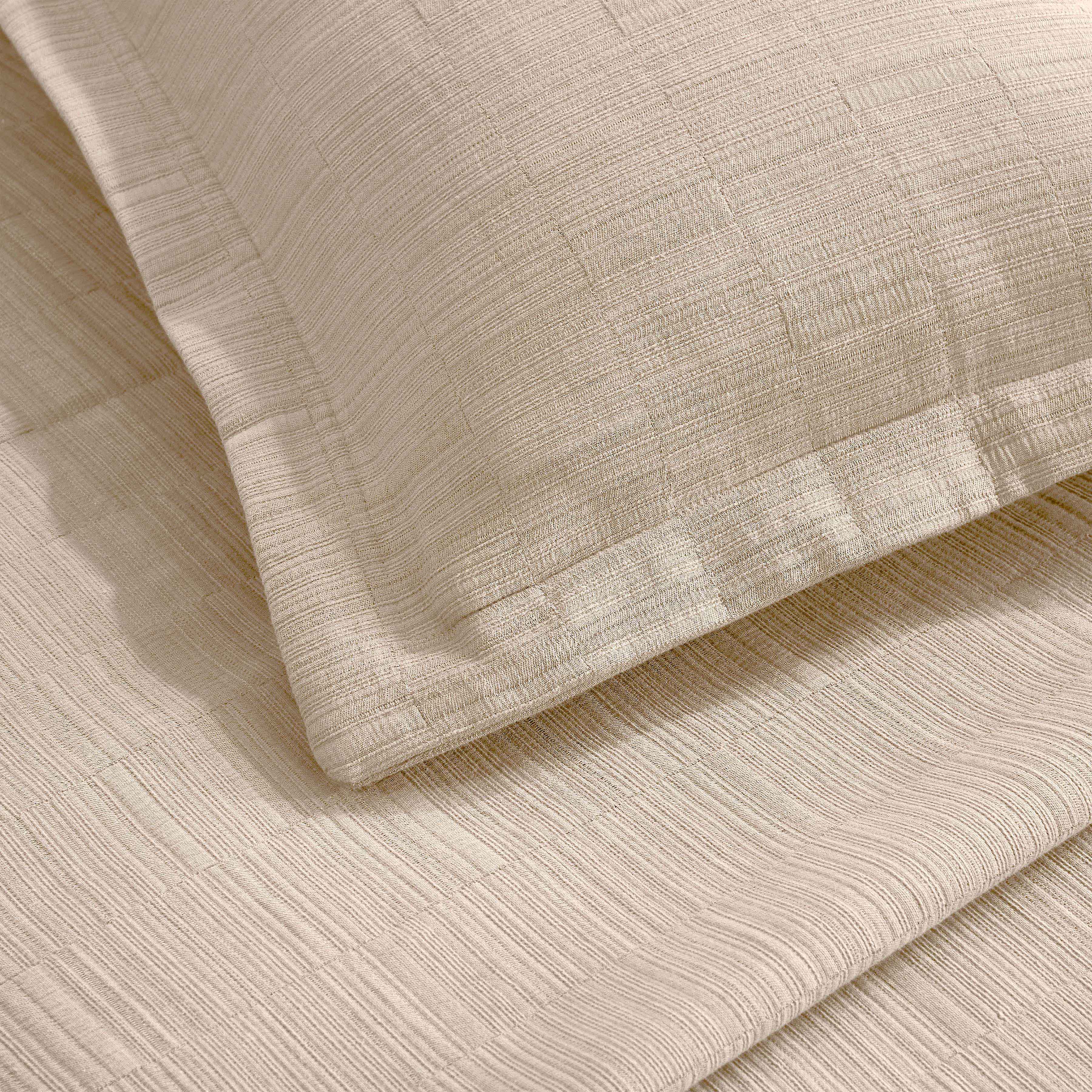 Premium Cotton Matelasse Bedspread Set with Shams - Medium Weight Luxury Bedding for Master Bedroom, Guest Room & Hotel Decor - Soft Textured Quilted Coverlet for Queen/King Size Beds