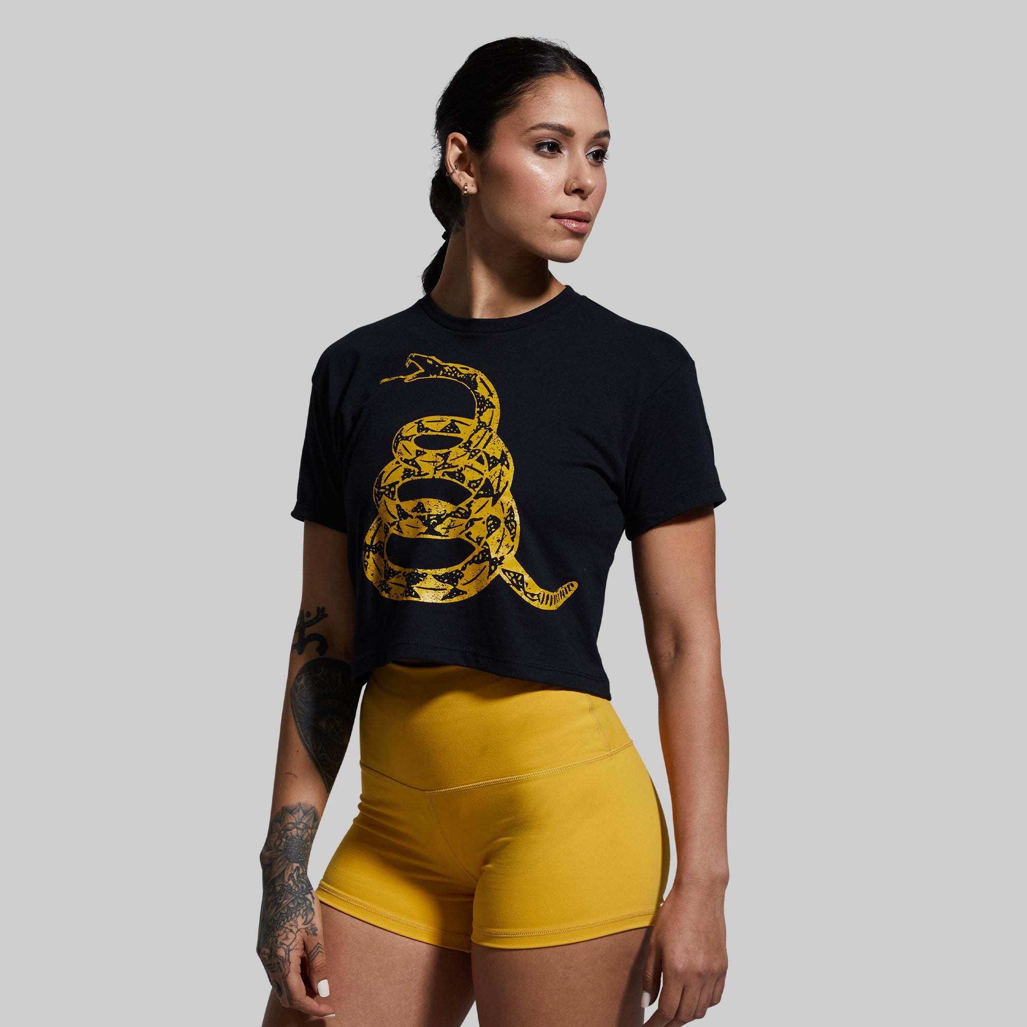 Gadsden Flag Crop Top T-Shirt - Black | Patriotic American Revolution Style Tee for Women | Perfect for 4th of July, Political Rallies & Casual Outfits