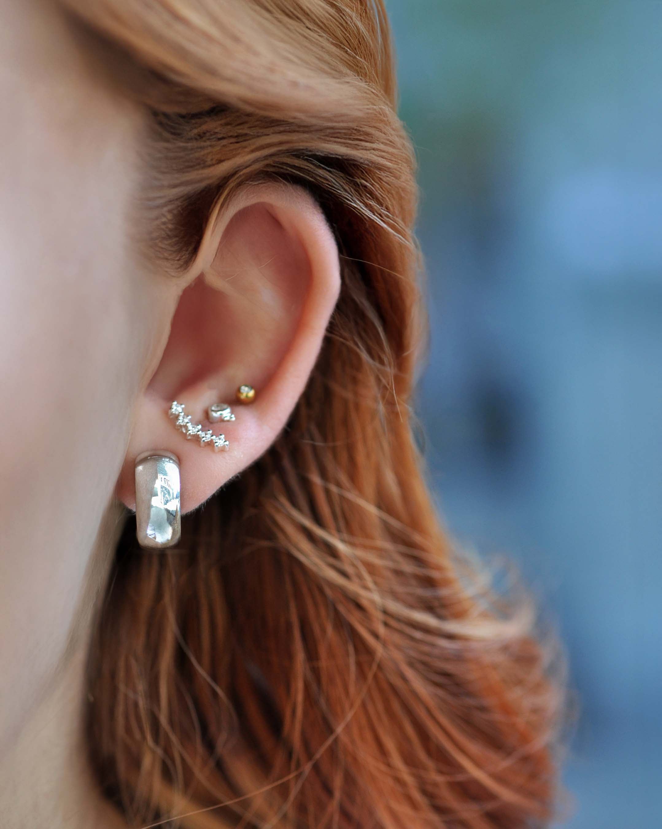 Elegant Curved 5 CZ Stud Earrings for Women - Perfect for Parties, Weddings & Everyday Wear
