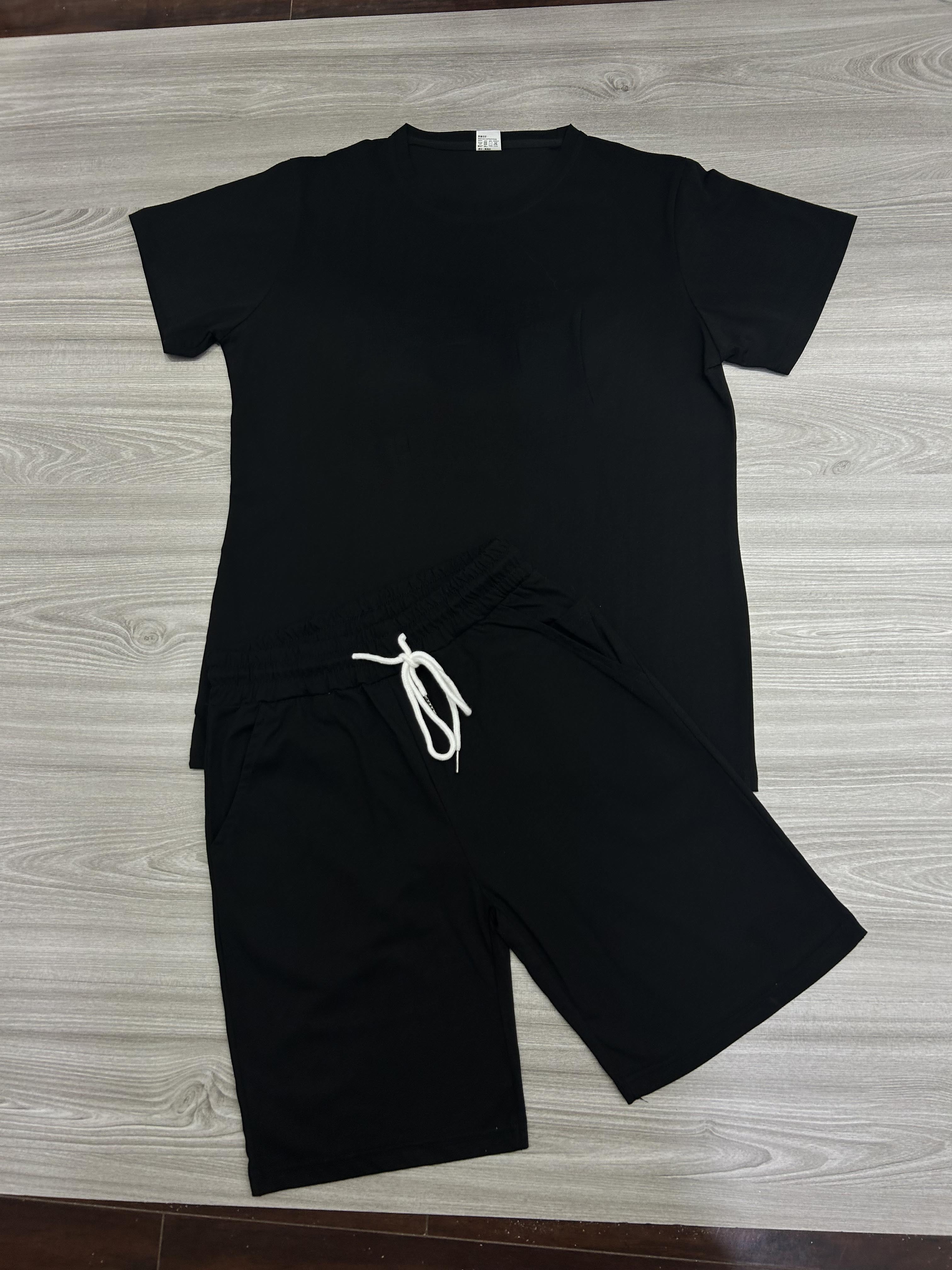 Men's Casual Short Sleeve T-Shirt and Shorts Set - Comfortable Summer Outfit for Beach, Gym, and Outdoor Activities