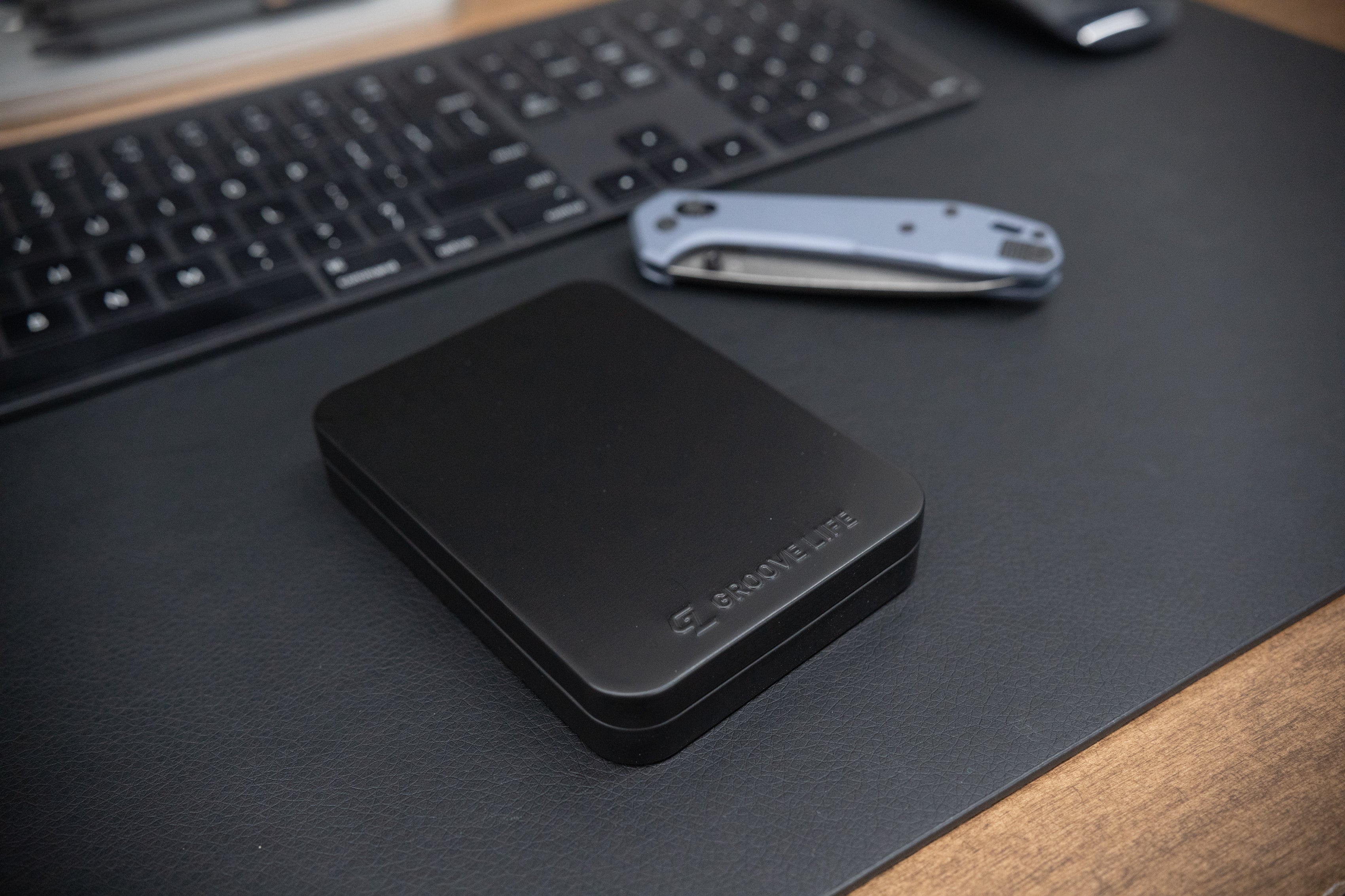 Obsessed Garage Groove Wallet - Slim RFID Blocking Minimalist Wallet for Men - Perfect for Travel, Everyday Carry & Secure Card Storage