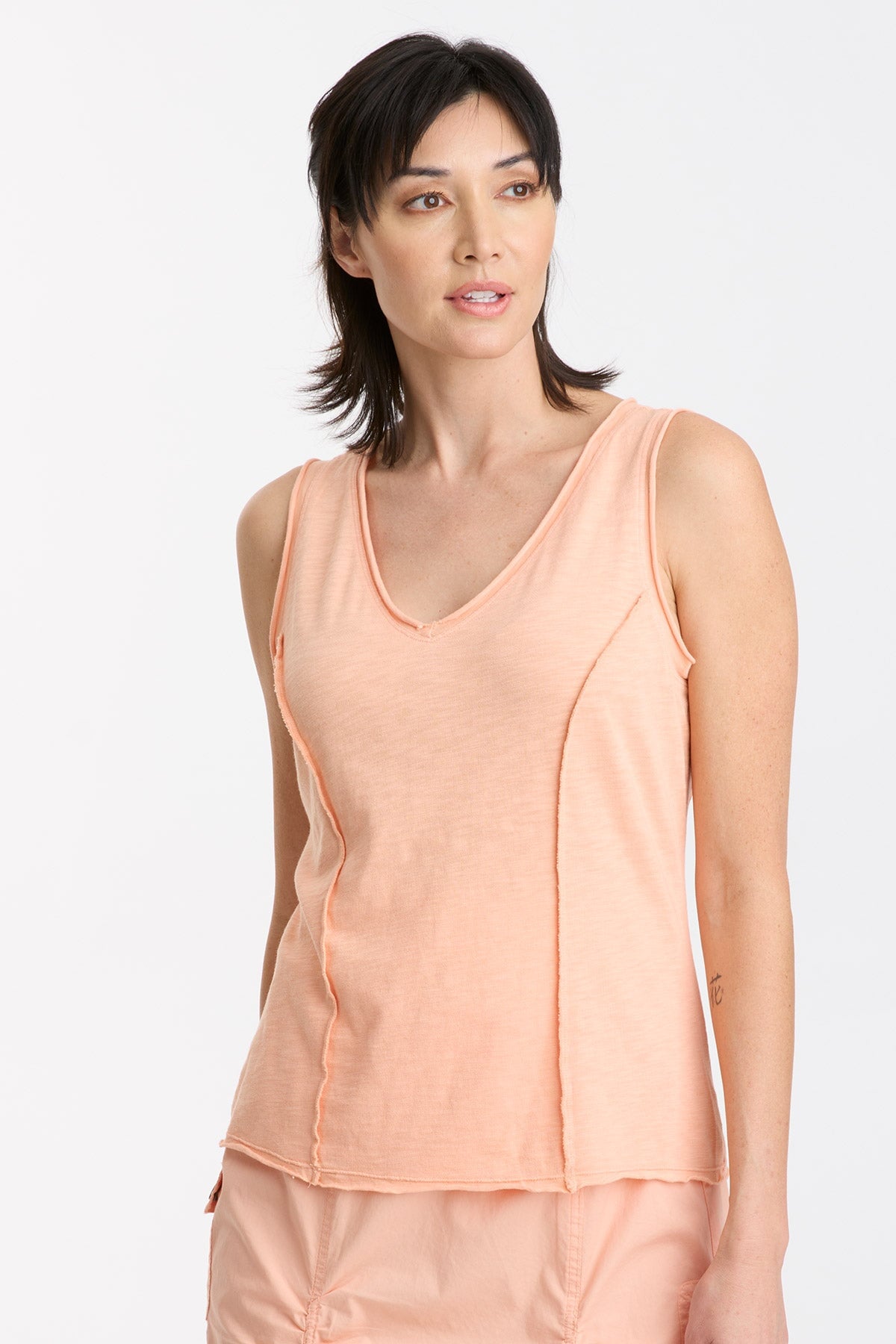 Laramie Tank Top with Cactus Flower Print - Women's Casual Summer Blouse for Outdoor Activities and Beach Wear