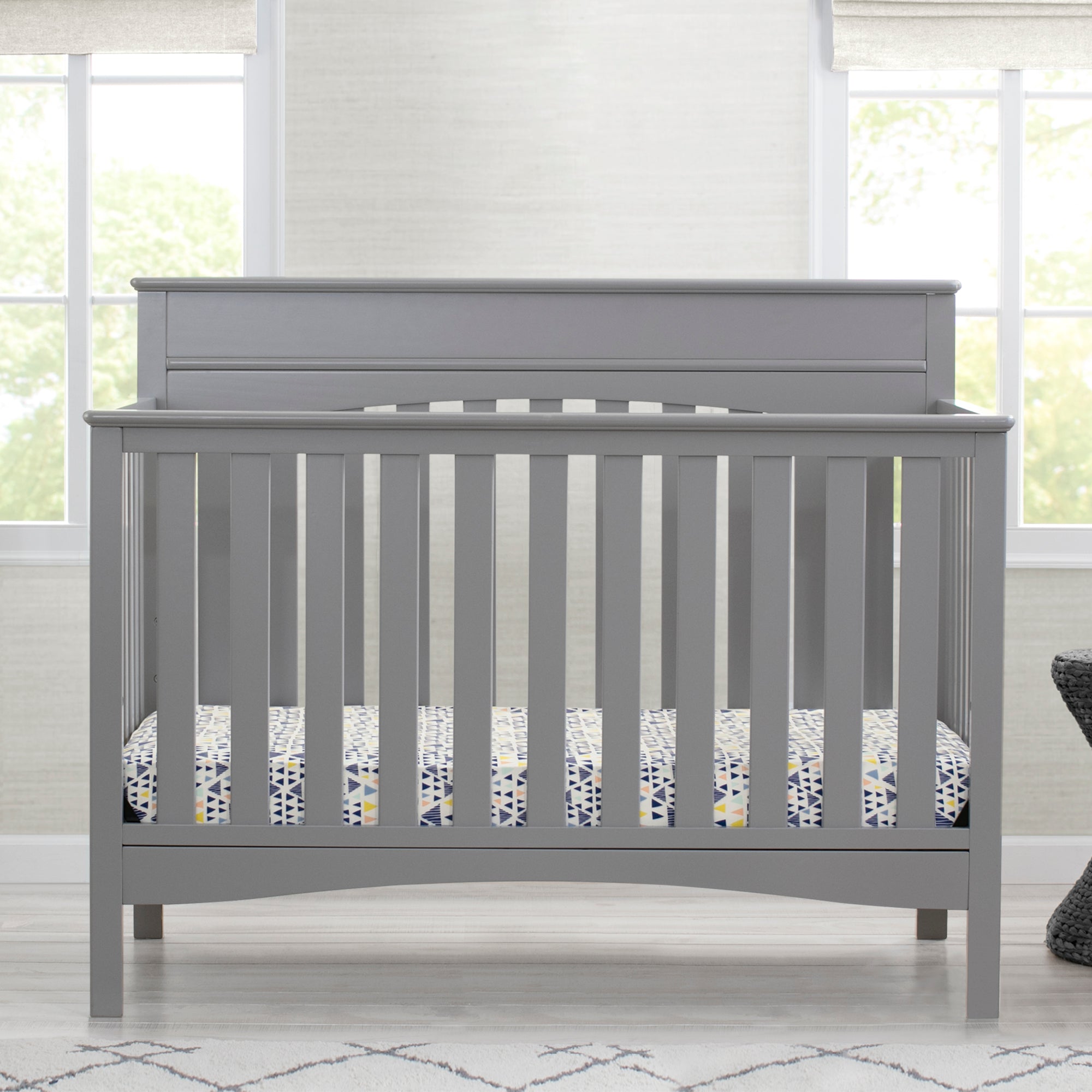 Skylar 4-in-1 Convertible Baby Crib - Toddler Bed & Daybed - Nursery Furniture for Boys & Girls - Perfect for Small Spaces & Modern Nurseries