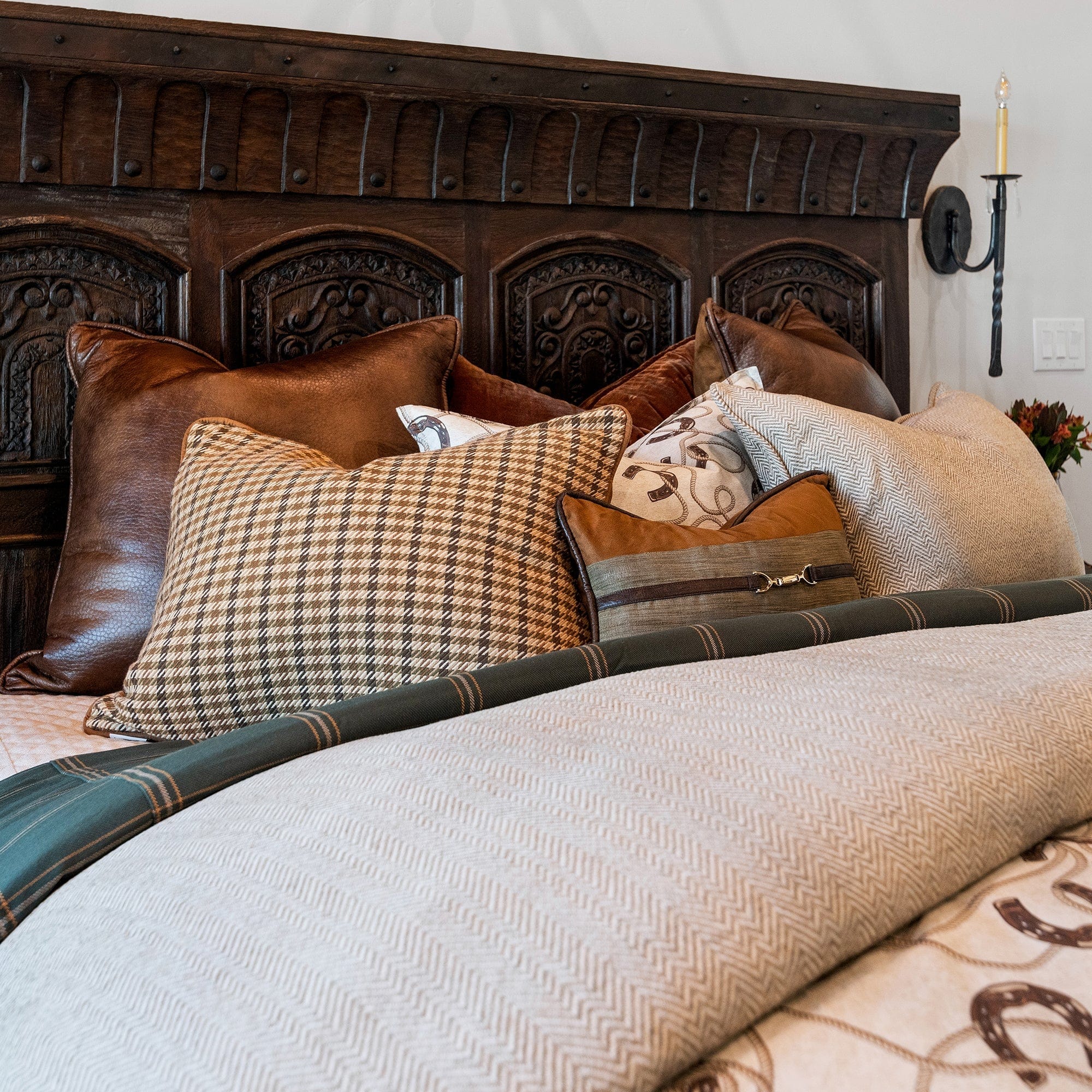 Pierre Equestrian Cotton Sateen Bedding Set - Luxury 100% Cotton Horse-Themed Bed Sheets & Duvet Cover - Perfect for Equestrian Bedrooms, Guest Rooms & Farmhouse Decor