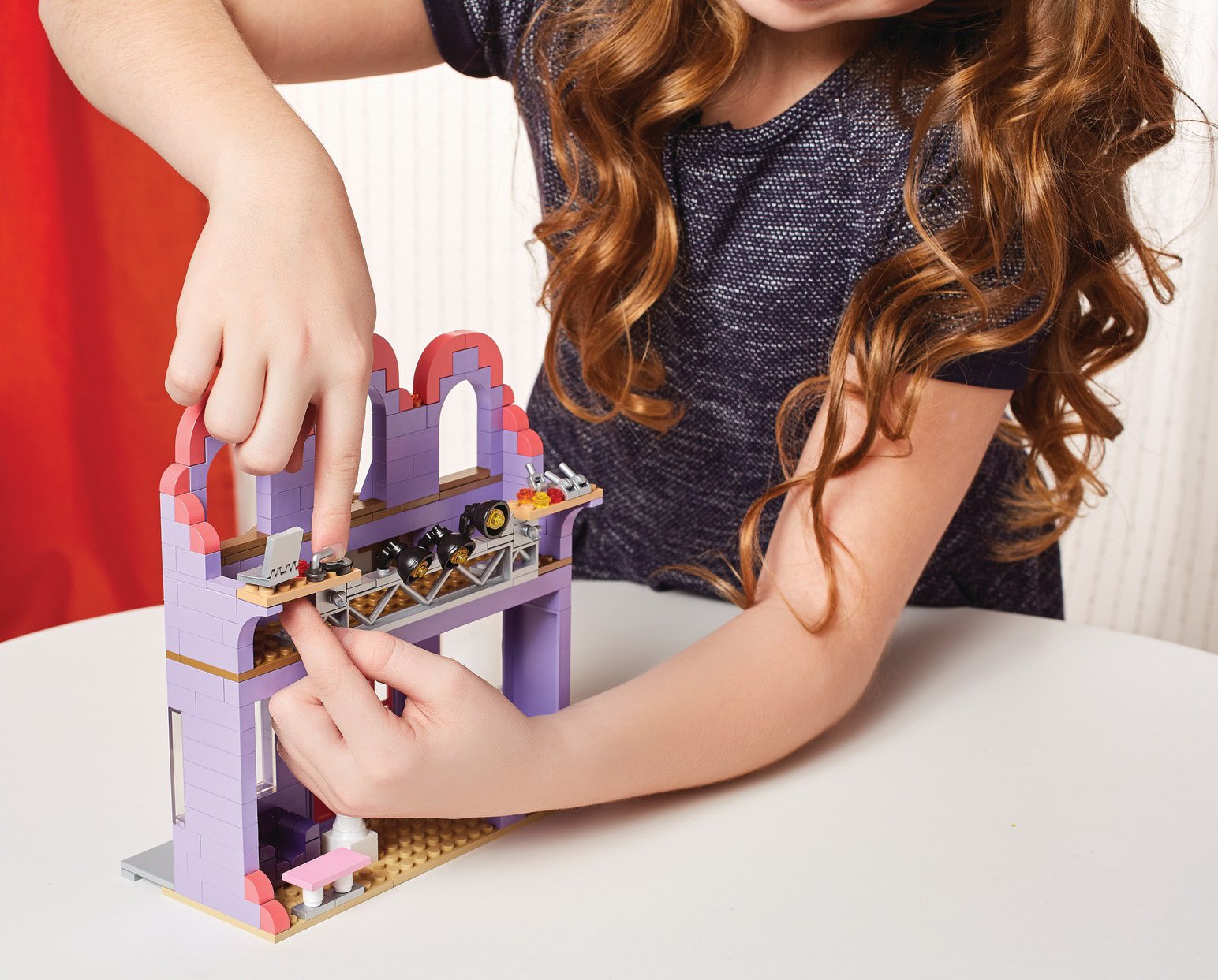 Mega Construx FFB03 American Girl Outdoor Music Festival Building Toys Set - Colorful Construction Blocks for Kids Ages 6+ | Creative Play, Birthday Gifts & STEM Learning Activities
