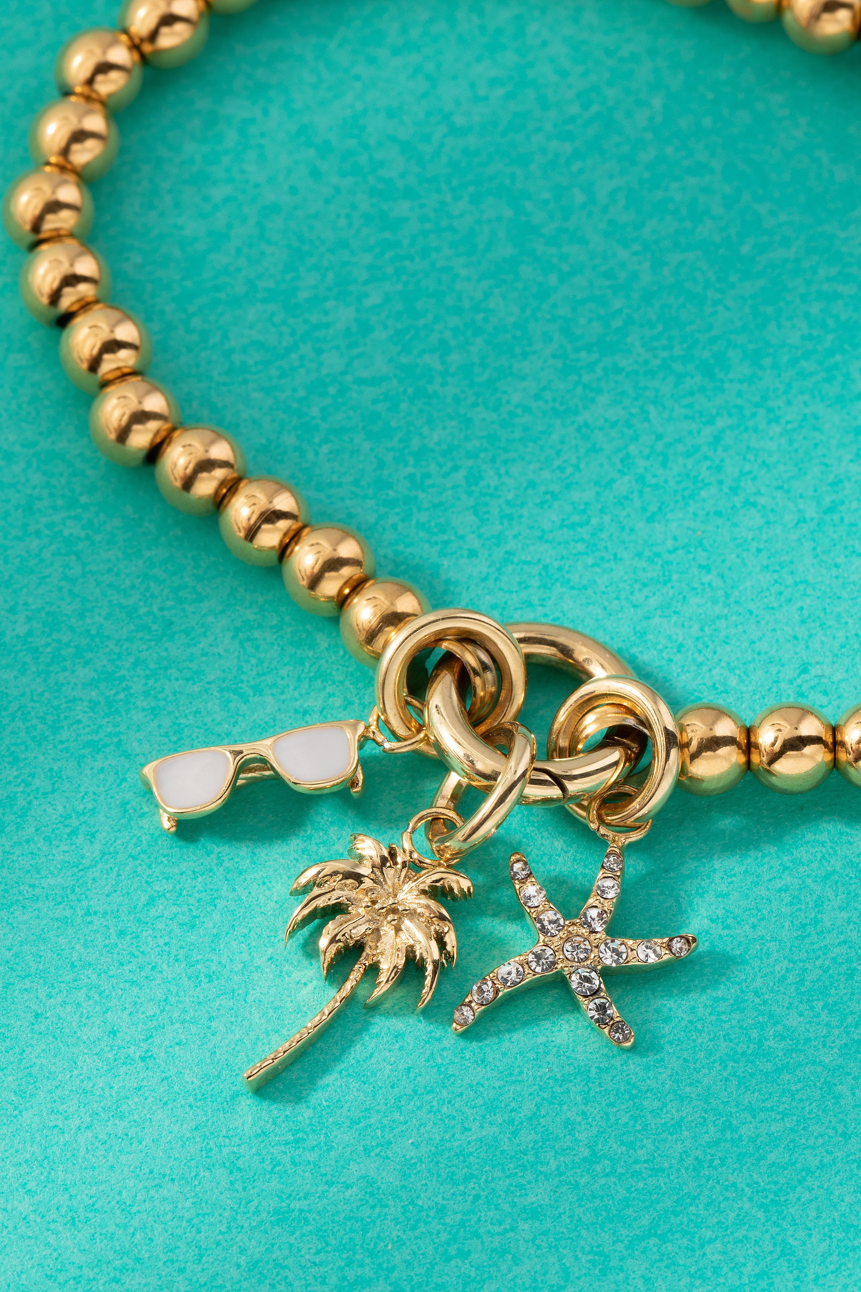 Beach Vacation Mini Charm Set - Cute Seashell & Starfish Charms for Jewelry Making, DIY Bracelets & Keychains - Perfect for Summer Accessories, Gifts & Beach-Themed Crafts