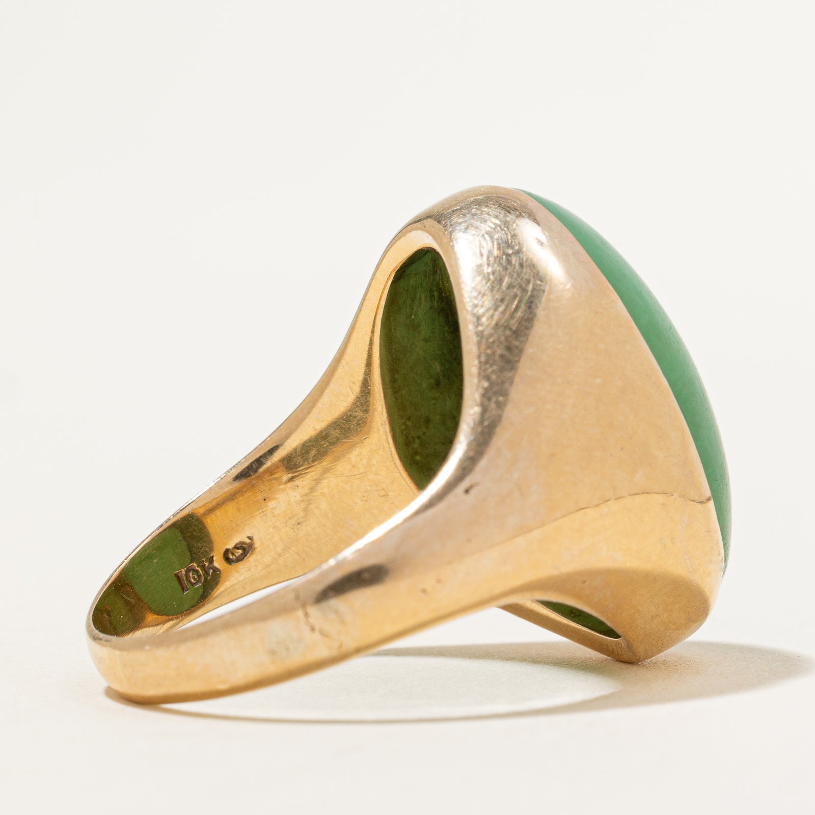 15.00ct Oval Cabochon Jade Cocktail Ring - Size 8.25 - Elegant Statement Jewelry for Women, Perfect for Evening Parties, Weddings & Special Occasions