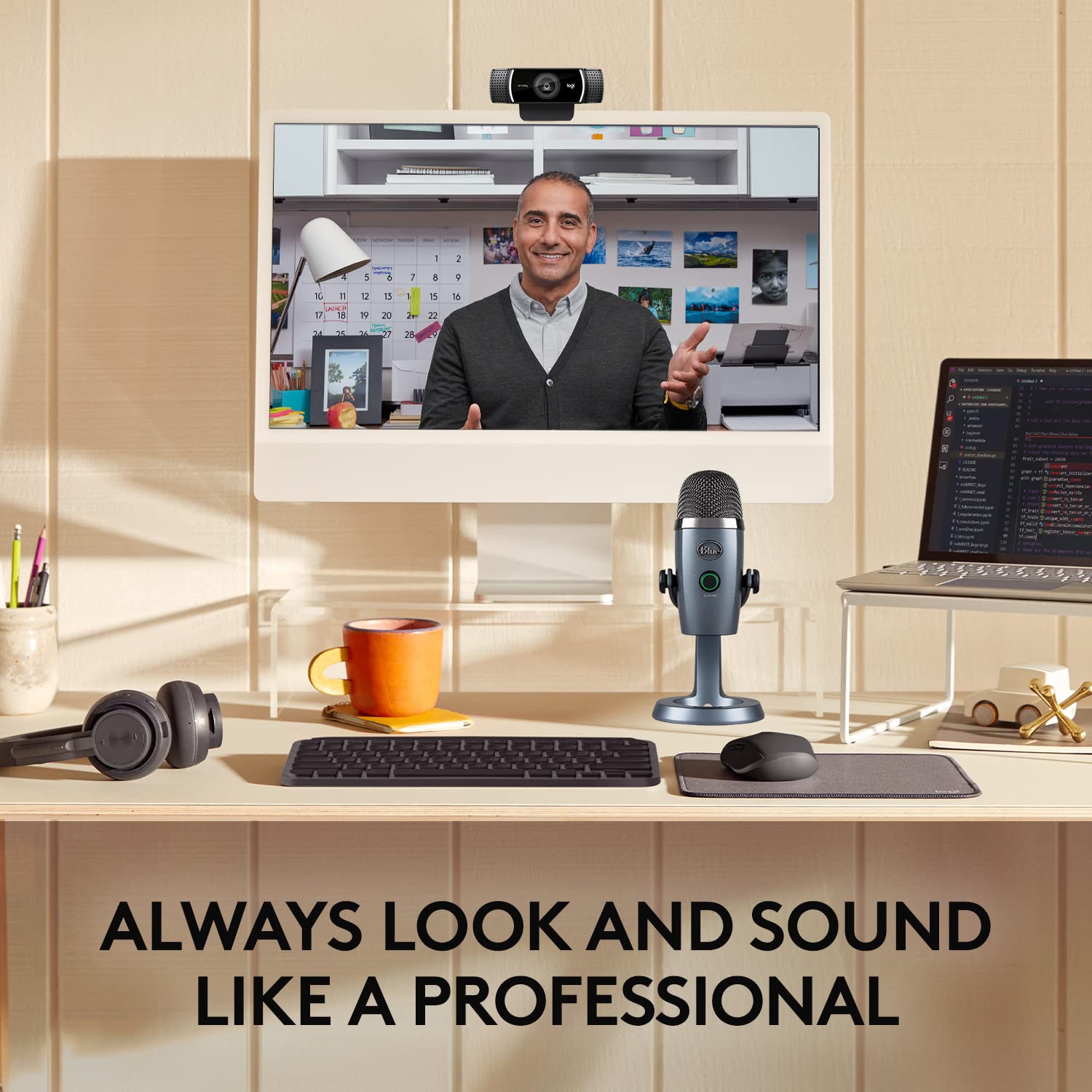 Logitech Streaming Essentials Kit - Blue Yeti Nano USB Microphone & C922 Pro HD Webcam (1080p) with Tripod Stand & Free 3-Month XSplit License for Gaming, Podcasting, YouTube Live Streaming - Black