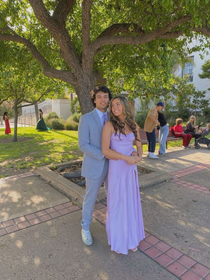 Elegant Light Purple Long Formal Dress with High Slit for Evening Prom & Special Occasions - Style J5957 | Perfect for Weddings, Galas & Black Tie Events