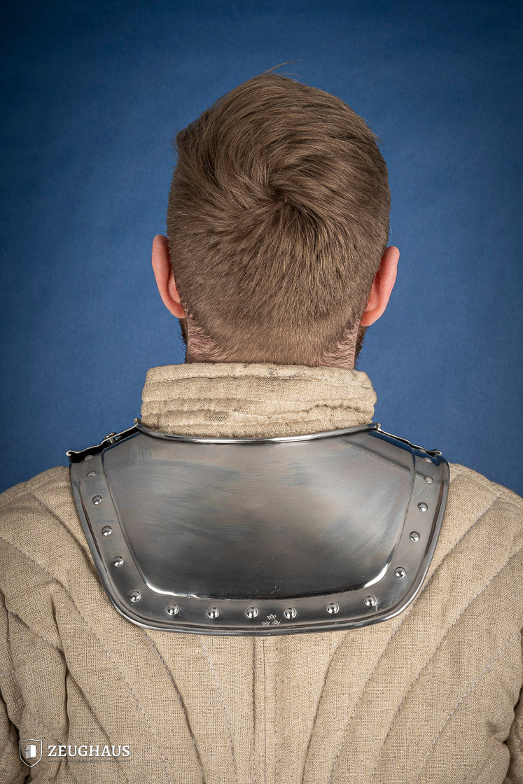 1.6mm Polished Stainless Steel Pointed Gorget Necklace - Gothic Jewelry for Cosplay, LARP, and Medieval Fashion Accessories