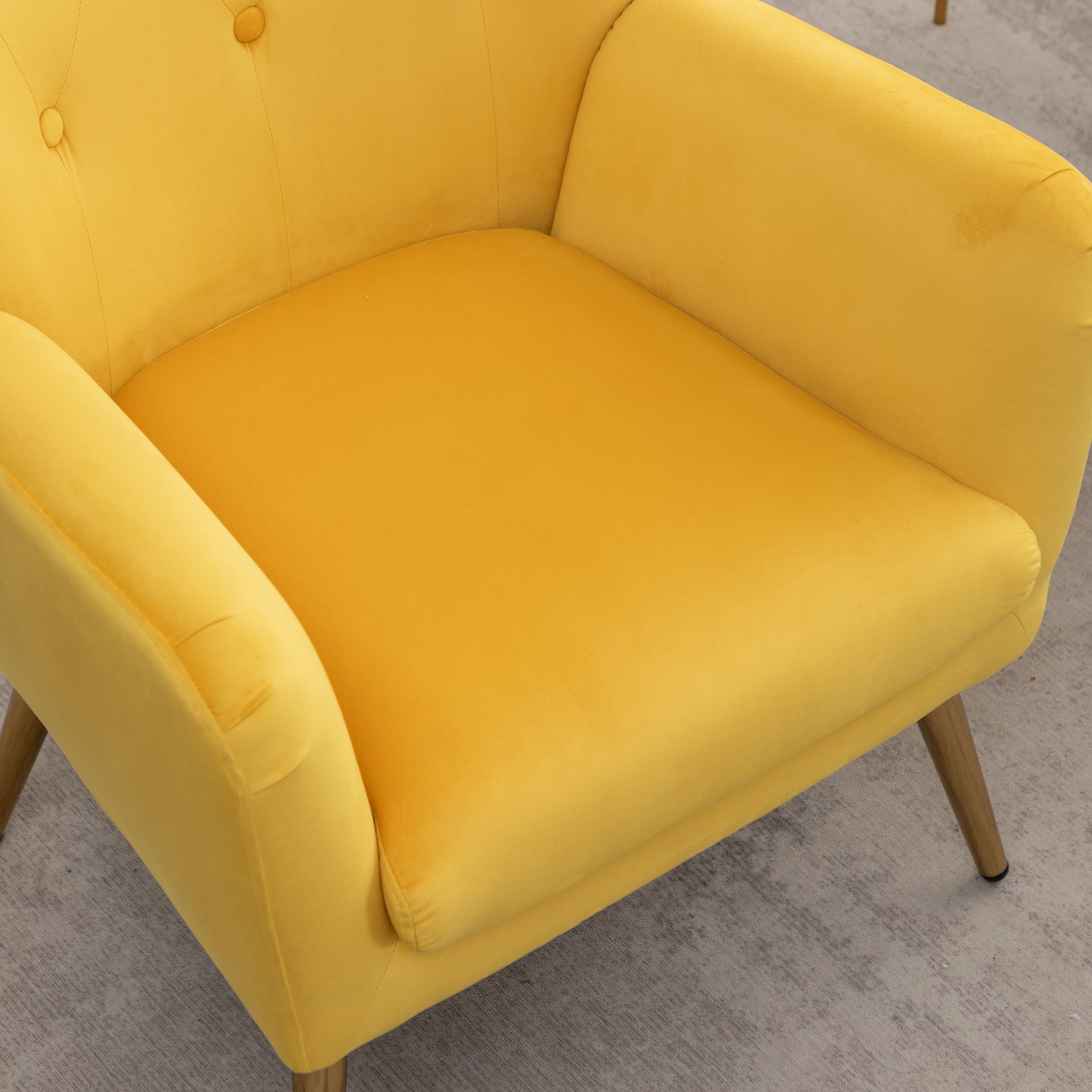 Roundhill Furniture Sovarol Velvet Button Tufted Wingback Accent Chair - Luxurious Yellow Velvet Upholstery for Living Room, Bedroom & Home Office Decor
