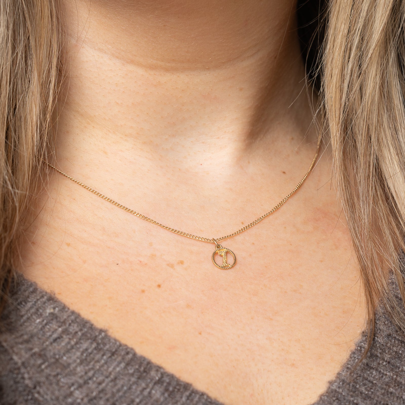 10k Yellow Gold Number '1' Charm Pendant - Perfect for Necklaces, Bracelets & Jewelry Making - Birthday, Anniversary & Graduation Gifts