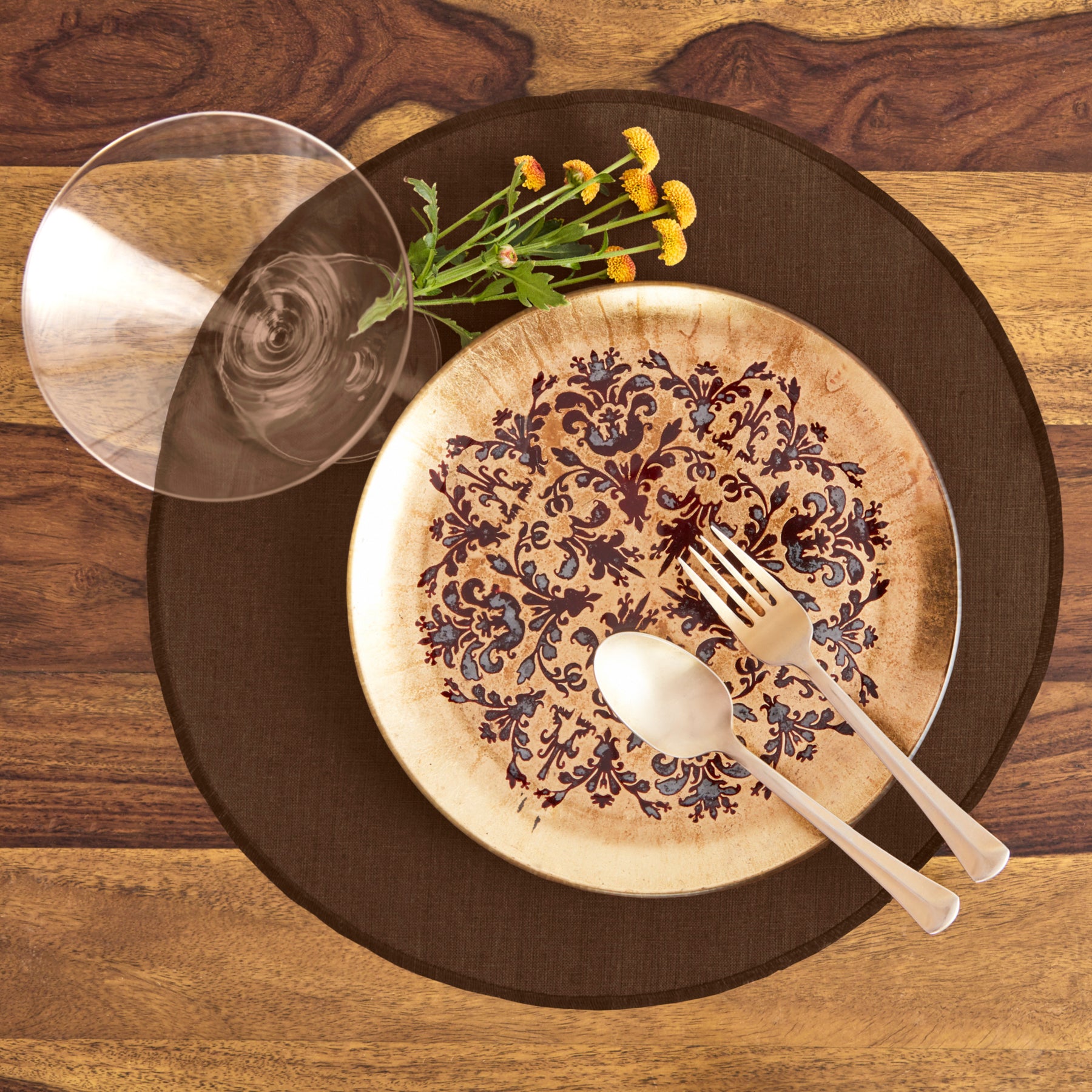 Premium Round Placemats Set of 4 - Non-Slip Heat Resistant Table Mats for Dining & Decor - Perfect for Dinner Parties, Holidays & Everyday Use
