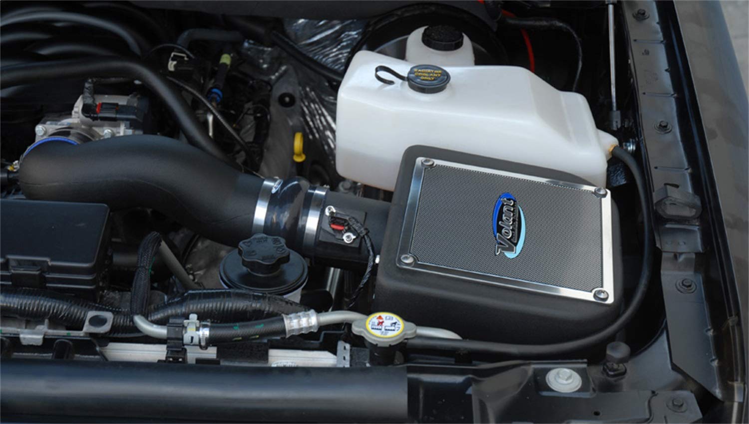 Volant 191466 PowerCore Cool Air Intake System - High Performance Cold Air Intake Kit for Trucks & SUVs | Improves Engine Power & Fuel Efficiency | Perfect for Off-Roading & Towing