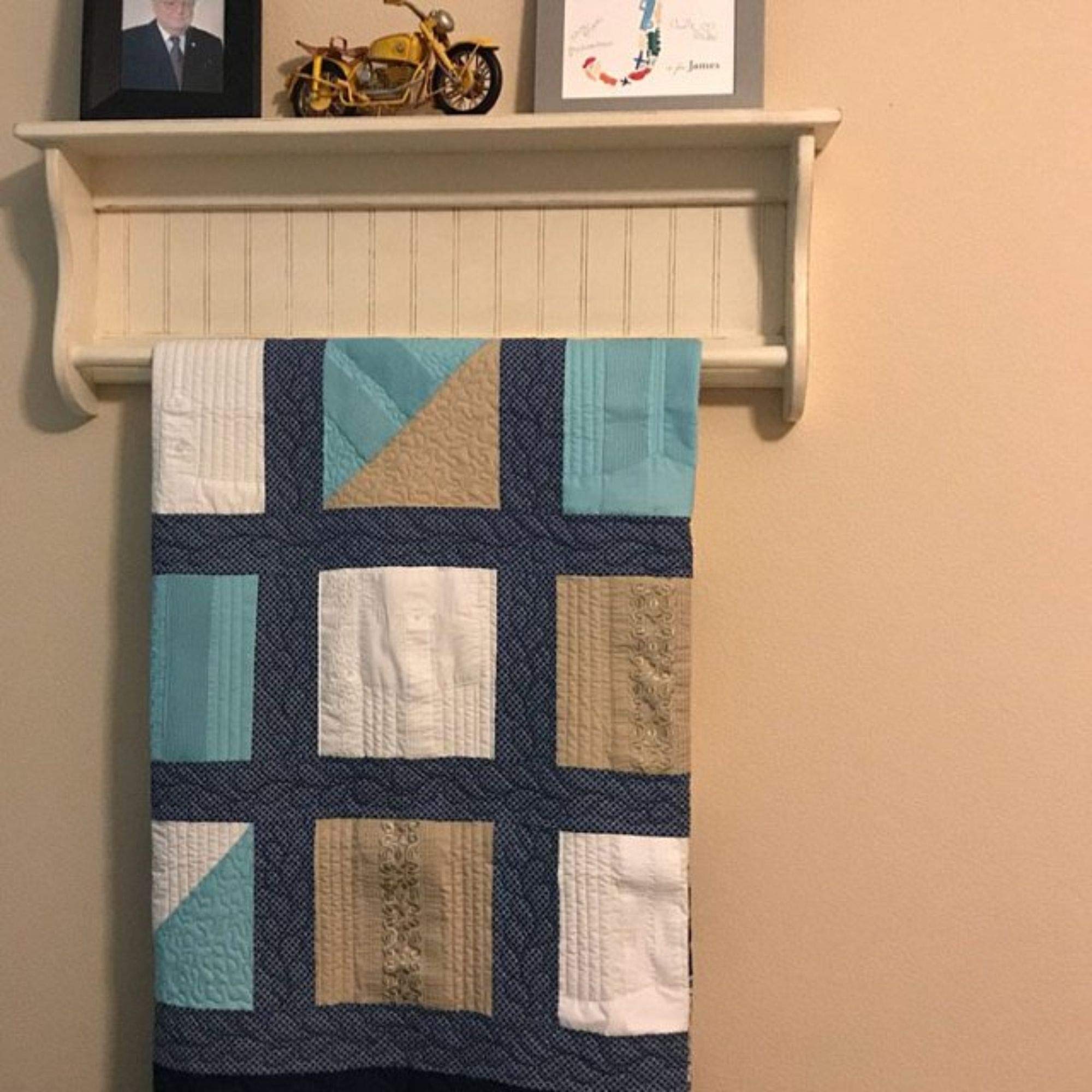 Rustic Wooden Towel Rack with Shelf - Blanket & Quilt Hanger Organizer - Bathroom & Bedroom Storage Solution for Towels, Blankets and Linens - Perfect for Farmhouse, Cottage & Home Decor