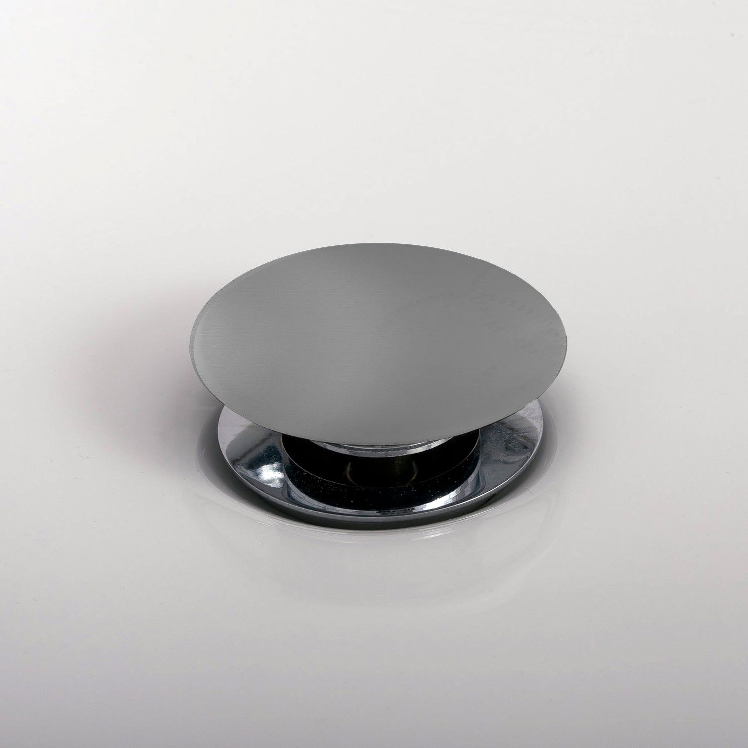 DAX Freestanding Bathtub Pop-Up Drain Cover with Overflow Ring - Durable Bathroom Accessory for Leak Prevention and Water Conservation