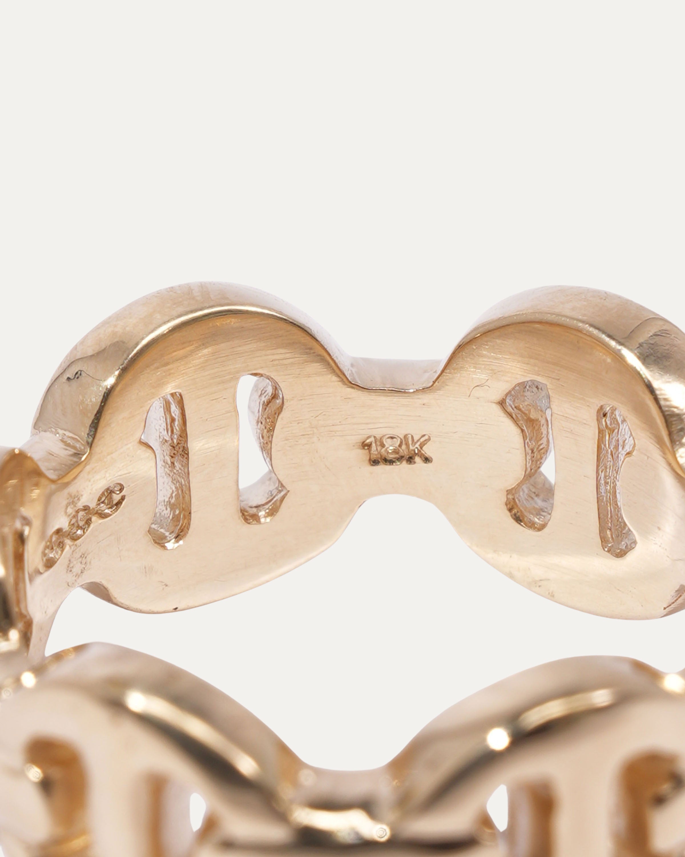 18K Yellow Gold Heritage Classic Tri Link Ring for Women - Elegant Jewelry Gift for Anniversary, Wedding & Special Occasions