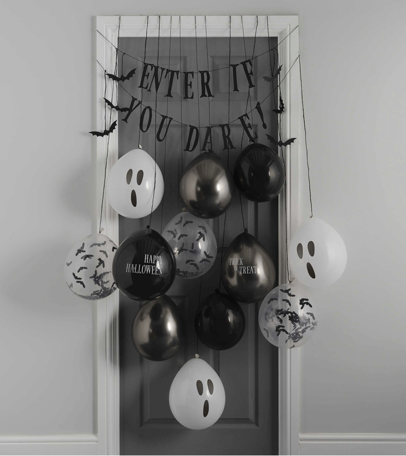 Spooky Halloween Door Decoration Kit with Balloons, Bunting & Bats - Scary Party Decor by Ginger Ray - Perfect for Front Door, Porch & Haunted House Parties