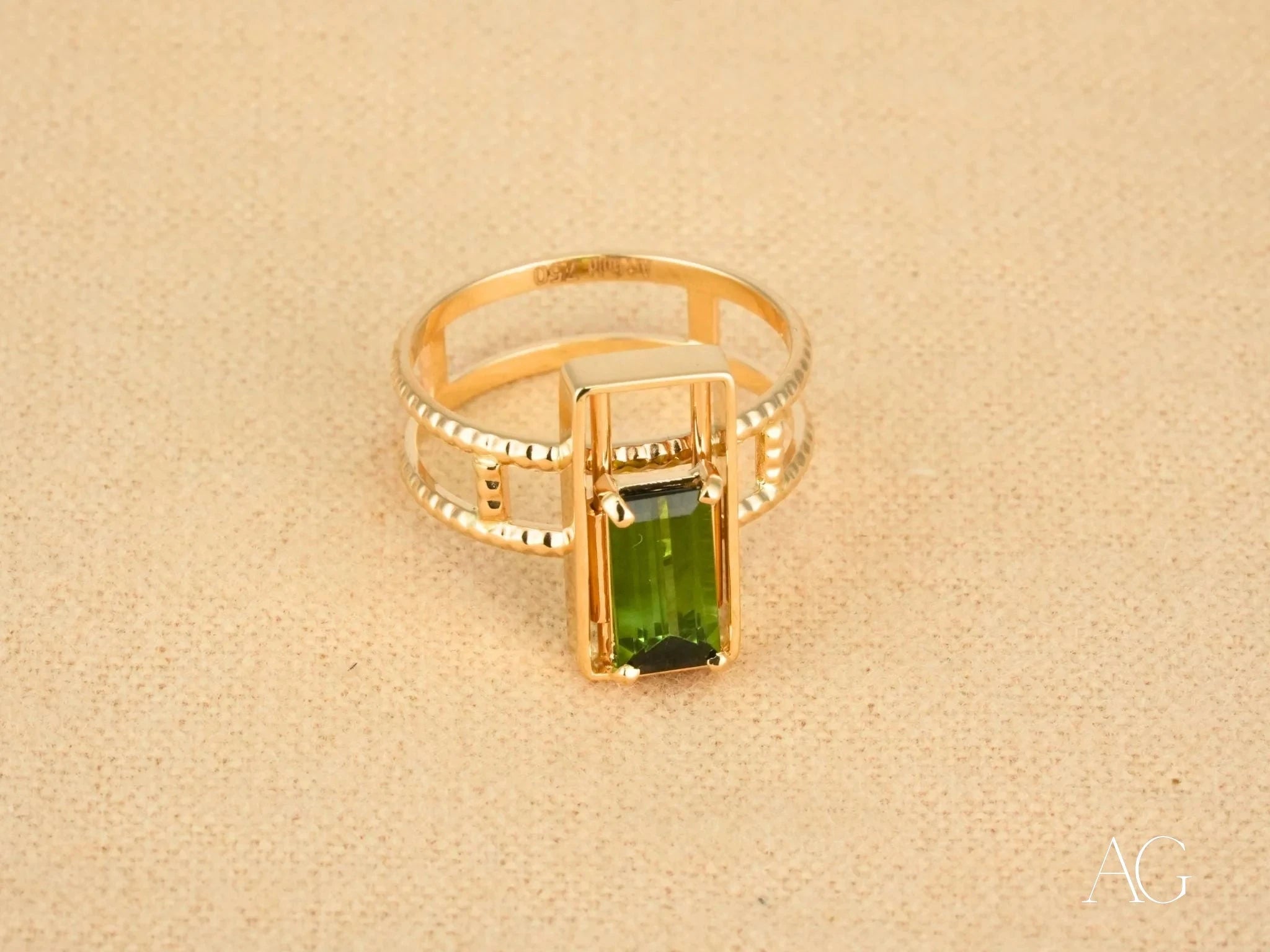 18K Gold Green Tourmaline Slide On Top Ring for Women - Emerald Edge Statement Jewelry - Perfect for Weddings, Parties & Special Occasions