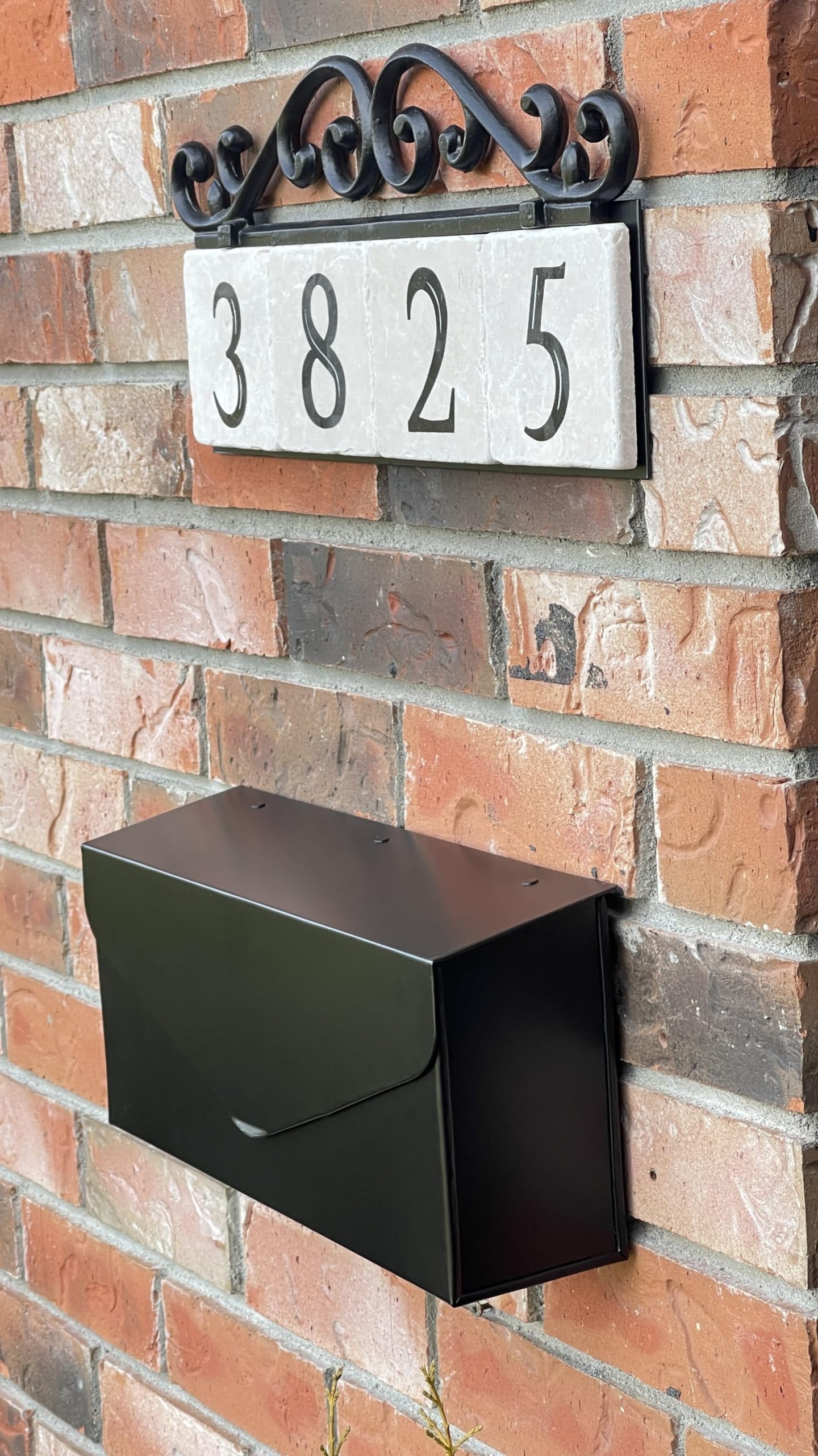 NACH Old World 4-Number Cast Iron Address Plaque - 18