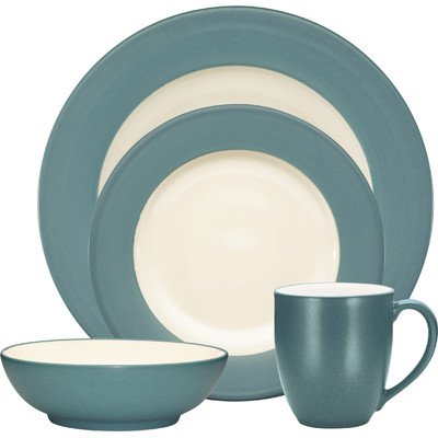 16-Piece Colorwave Rim Dinnerware Set in Turquoise - Elegant Tableware for Everyday Dining & Entertaining