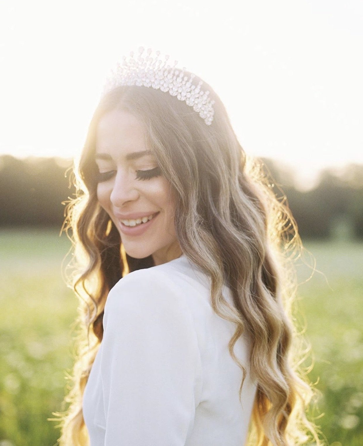 LUCREZIA Royal Bridal Crown - Elegant Rhinestone Tiara for Weddings, Prom, Pageants & Special Occasions | Perfect Bride Accessory for Princess-Themed Events