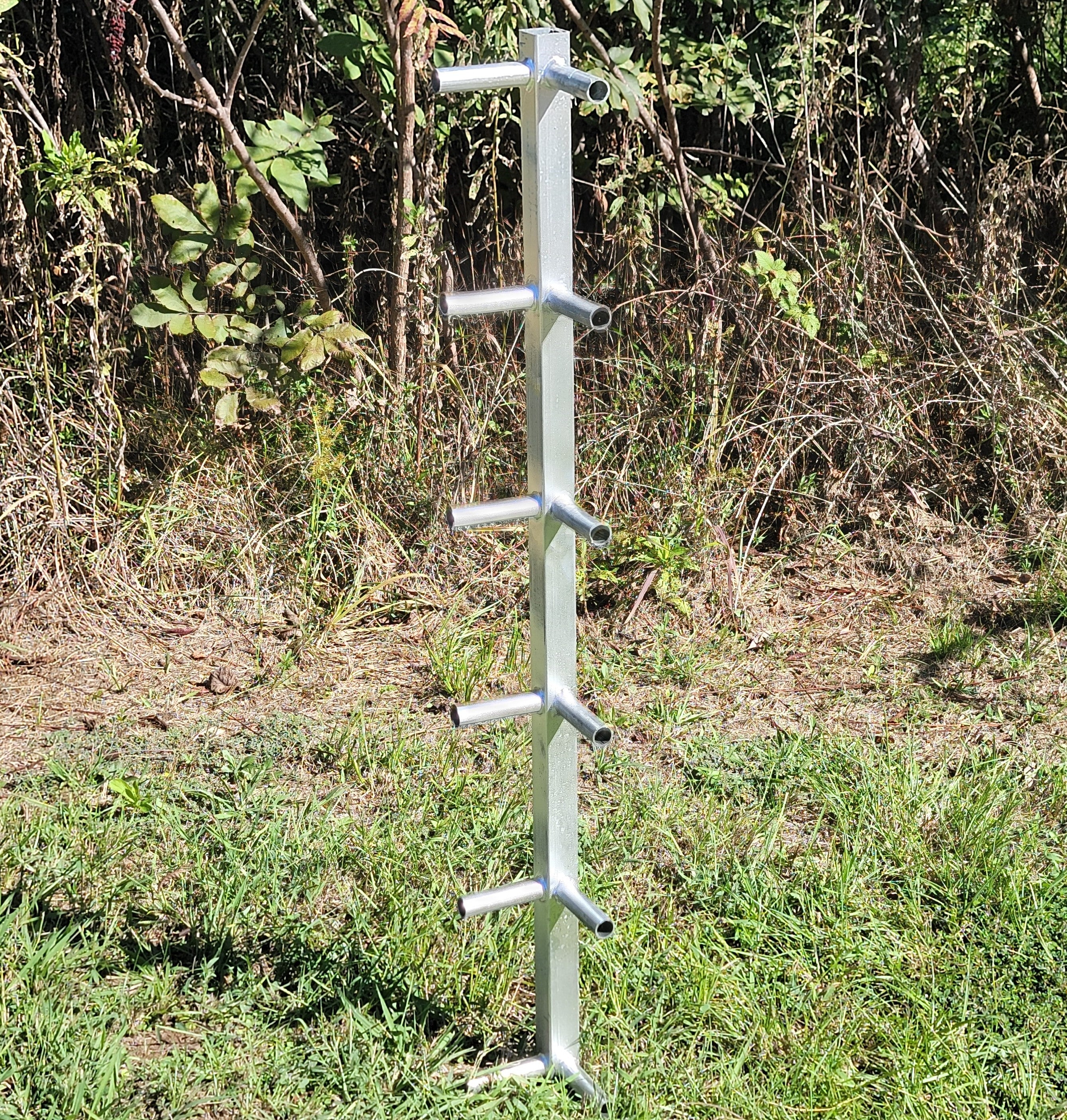 Galvanized Steel Corner Fixture for 6 Rail Continuous Fencing Panels - Heavy Duty Fence Brackets for Farm, Garden & Ranch Fencing Projects