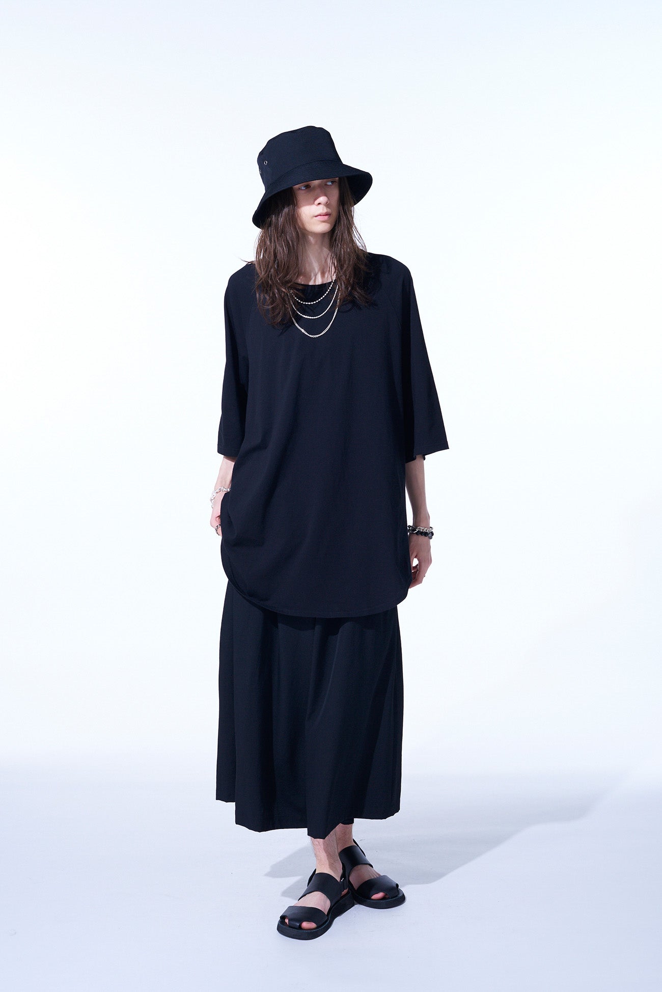 Oversized Cotton Jersey Raglan Sleeve T-Shirt with Back Center Stitch - Comfortable Casual Wear for Everyday Outfits & Street Style Fashion