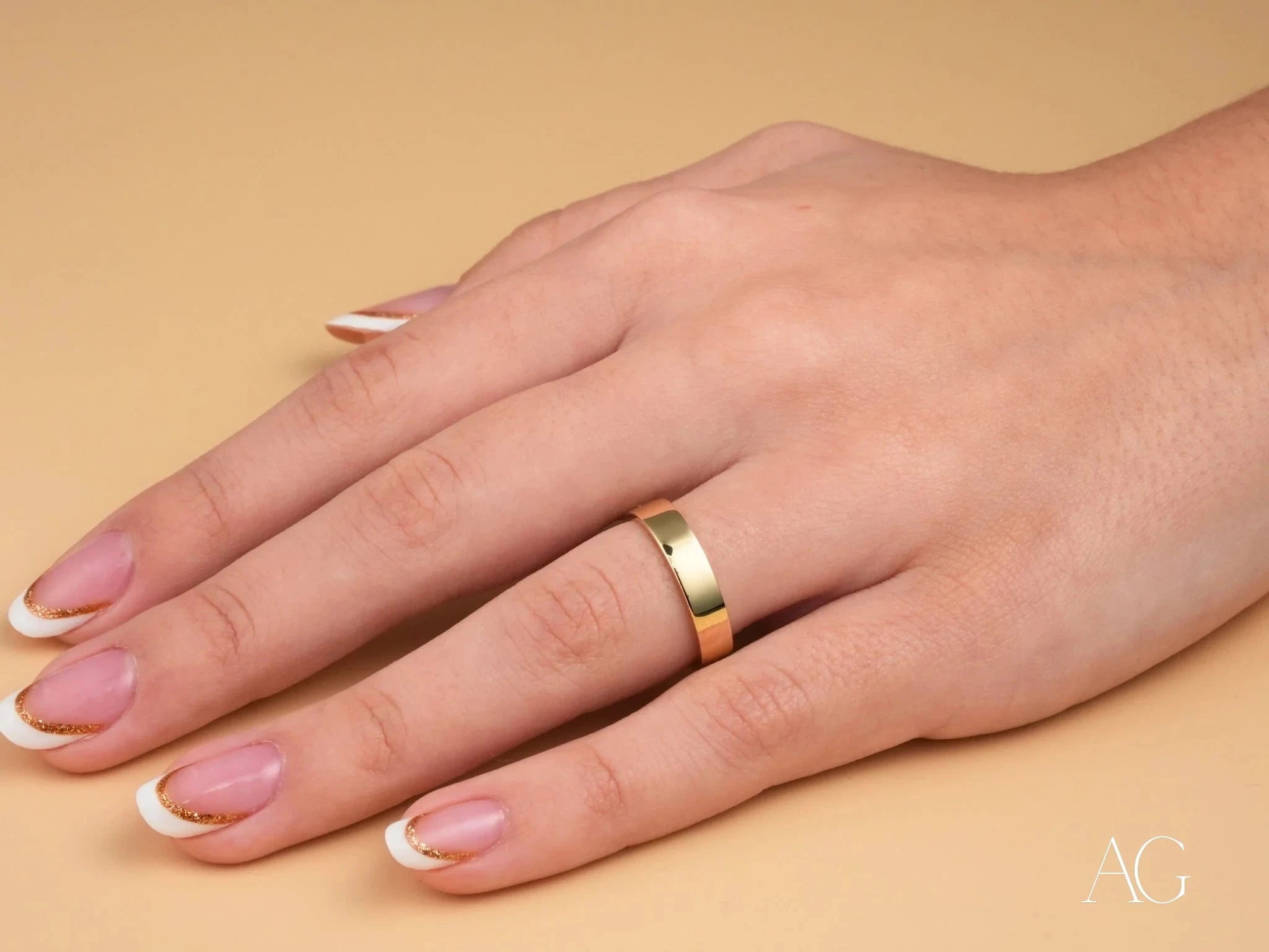 Essence Linea 4mm Minimalist Ring - Elegant Thin Gold Band for Women | Perfect for Everyday Wear, Stacking & Special Occasions