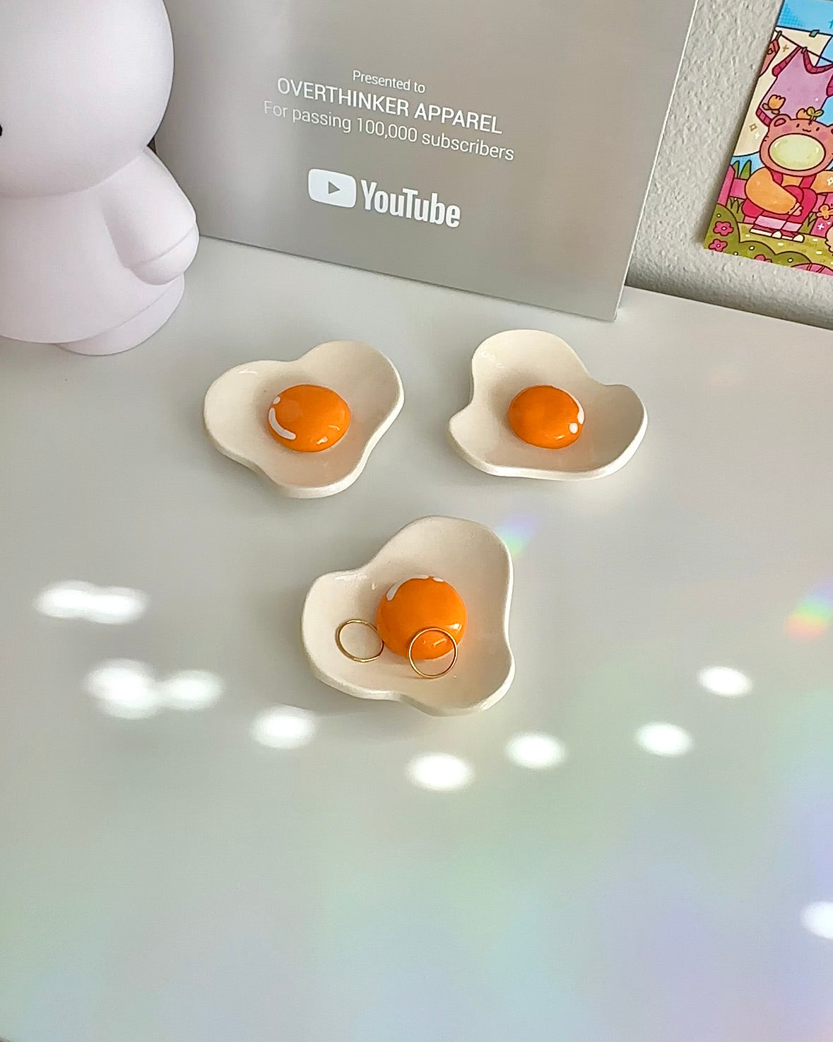 Handmade Ceramic Egg Dish – Cute Catch All Tray, Spoon Rest & Jewelry Holder | Perfect for Kitchen, Dining Table & Vanity Organizer | Unique Home Decor Gift Idea