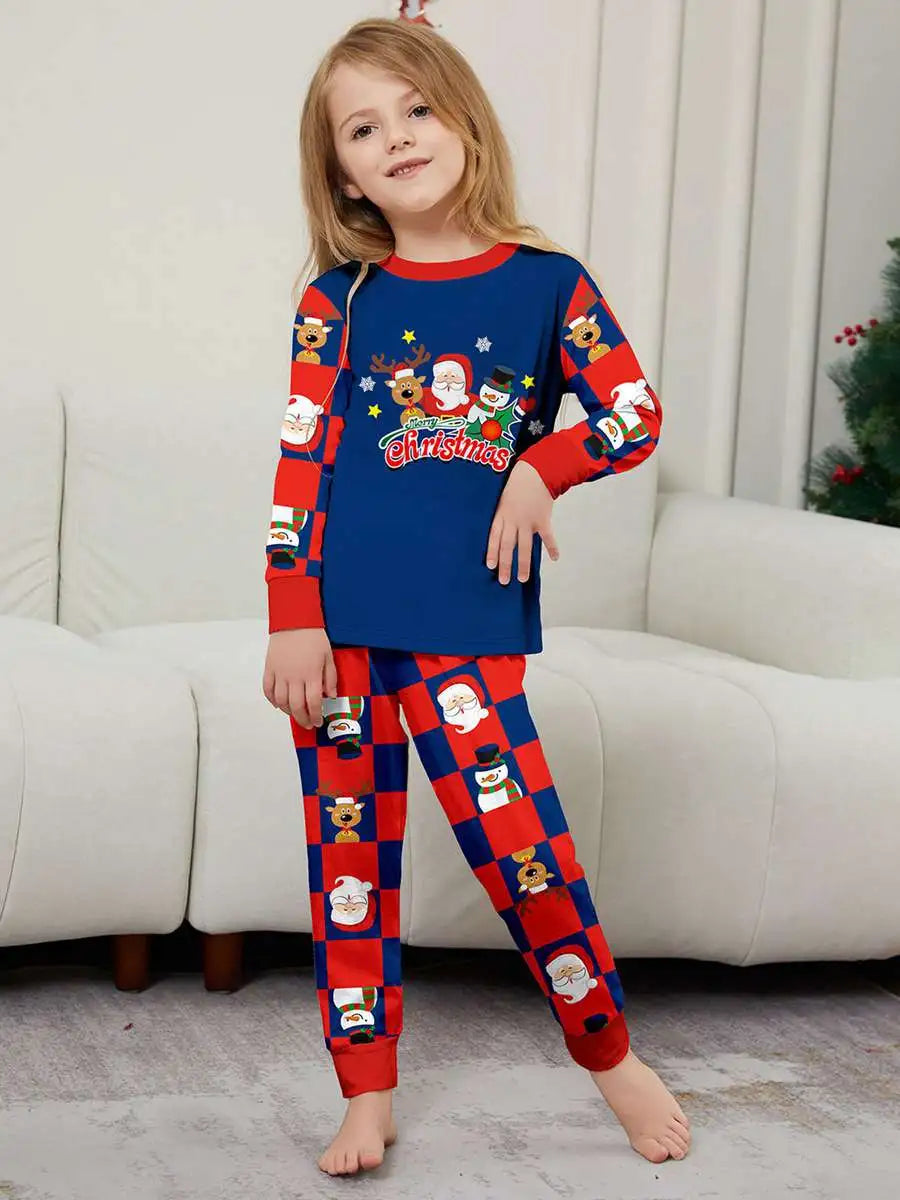 Printed Christmas Matching Family Pajamas Set - Cozy Holiday Pjs for Family Photos & Festive Gatherings