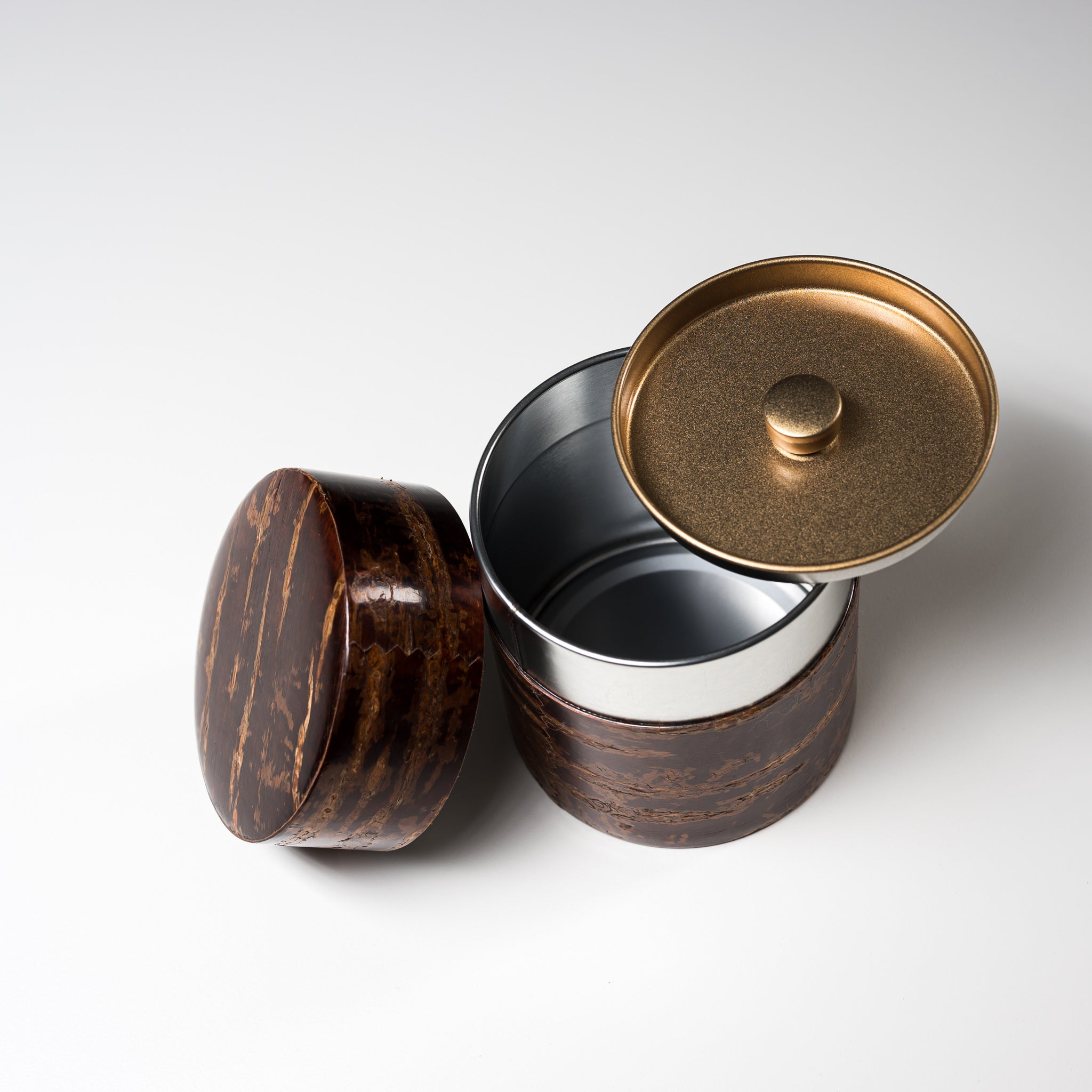 Premium Tomioka Cherry Bark Tea Caddy Hiragata - 150g Handcrafted Japanese Tea Storage Box - Perfect for Matcha, Loose Leaf Tea & Coffee Storage - Elegant Home & Office Decor