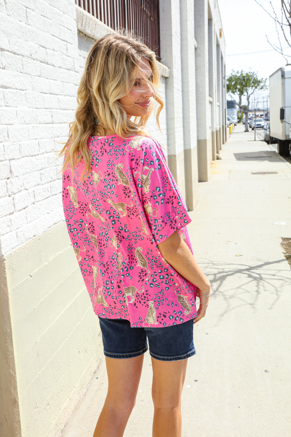 Stylish Hot Pink Cheetah Print Short Sleeve Knit Top for Women | Trendy Animal Print Blouse | Perfect for Casual Outings, Parties & Date Nights