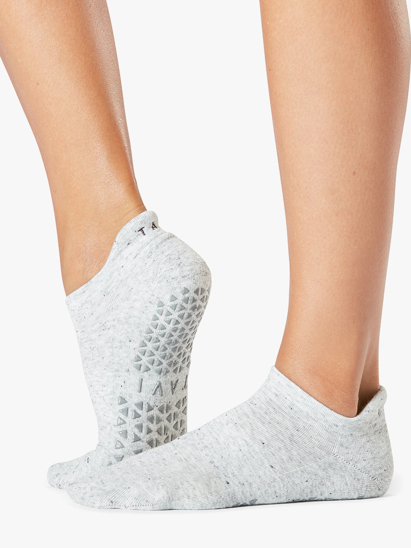 Tavi Noir Savvy Grip Socks for Women - Non-Slip Yoga Socks with Arch Support - Perfect for Yoga, Pilates, Barre & Home Workouts - Haze Color