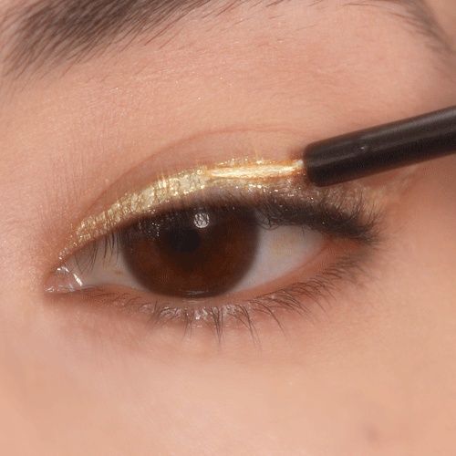 Chromatic Show Liner (004, Misbehaving) - Vibrant Eyeliner for Bold Makeup Looks - Perfect for Parties, Cosplay & Creative Eye Makeup