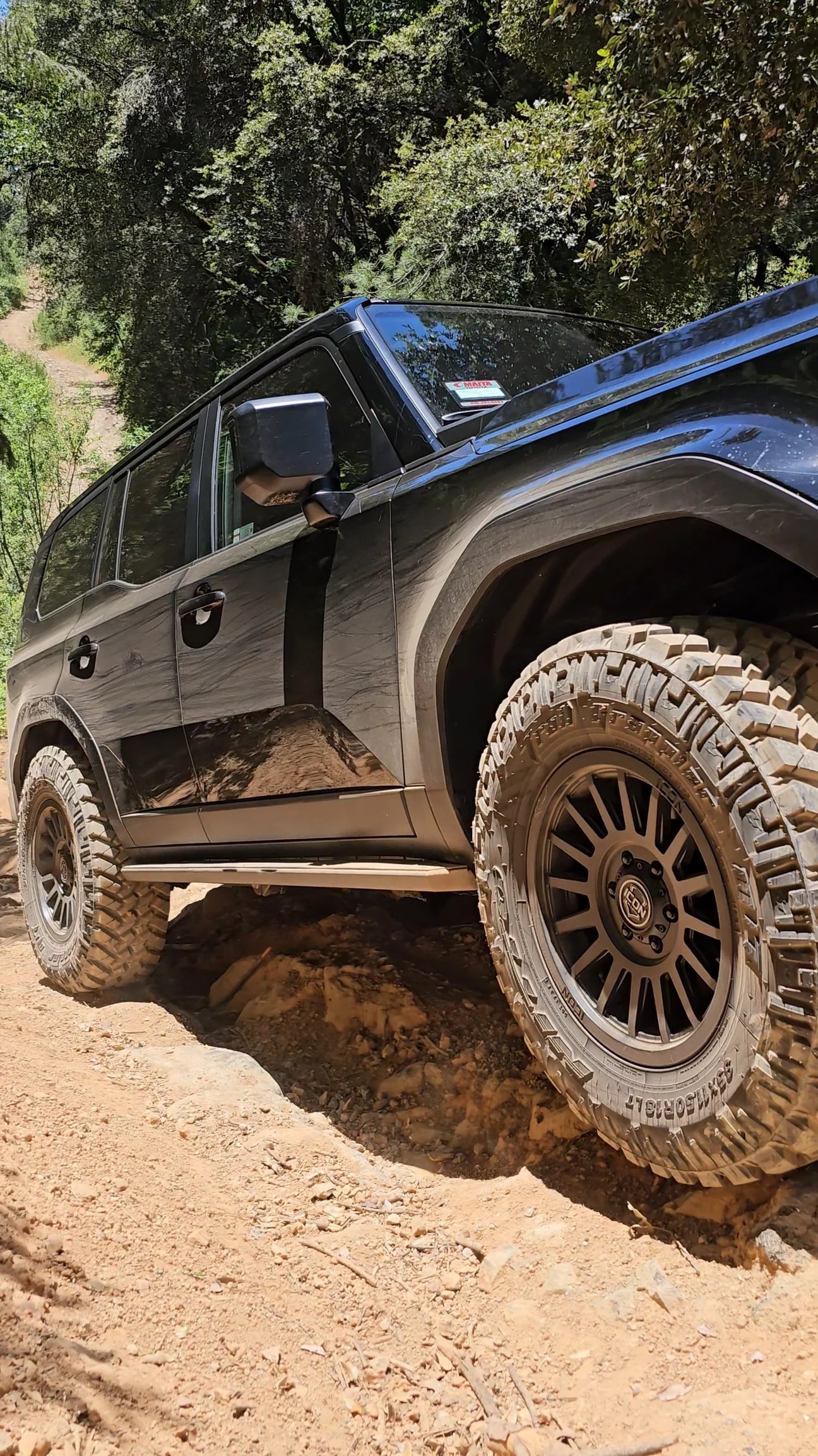 2024+ Toyota Land Cruiser 250 Heavy Duty Rock Slider Steps - Off-Road Protection & Side Steps - Perfect for Trail Riding & Daily Driving