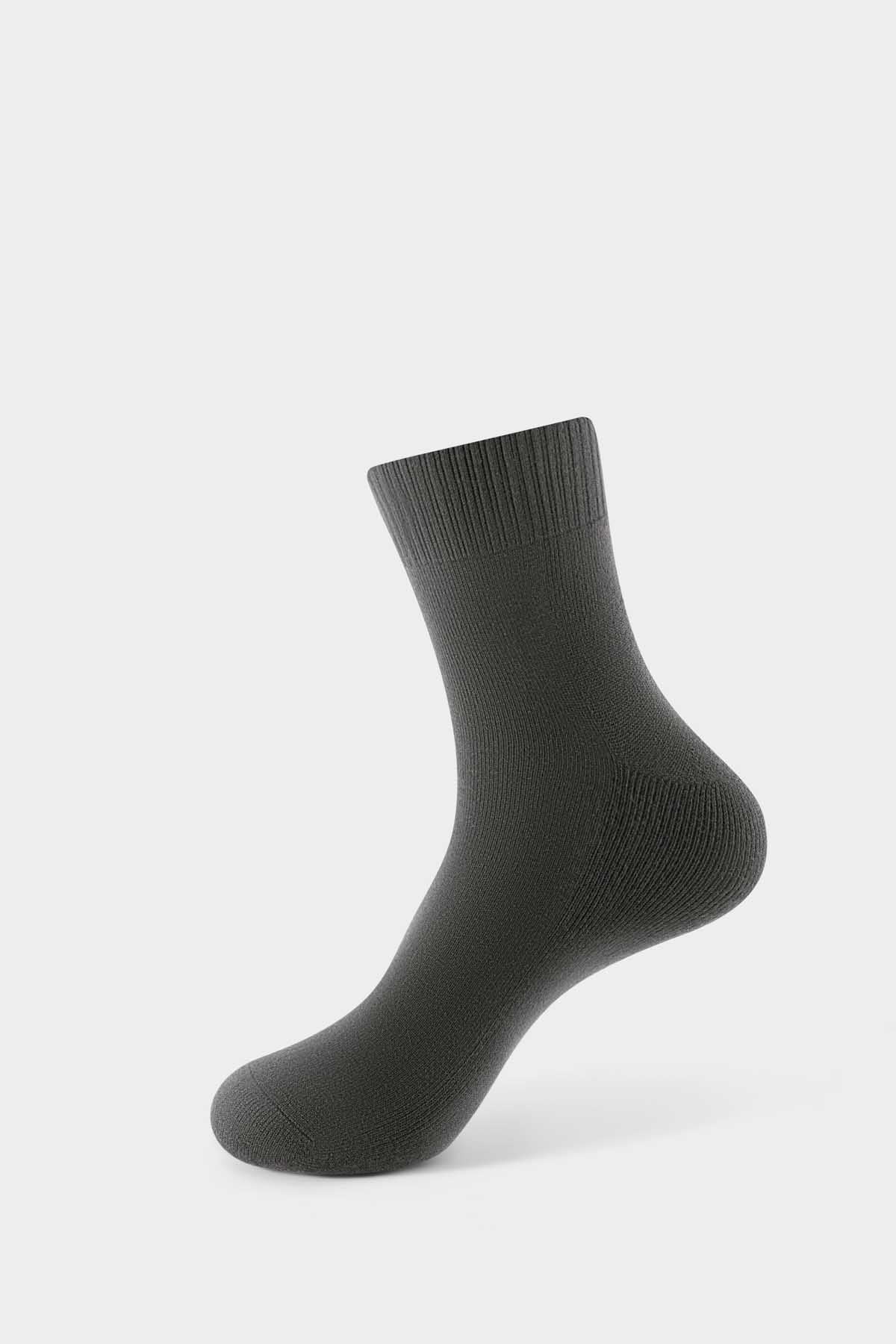 Premium Merino Wool Socks for Men - Ultra Soft & Breathable Hiking, Running & Winter Warm Socks - Moisture Wicking & Odor Resistant for Outdoor Activities & Daily Wear