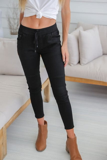 Country Denim Austral 7/8 Zip Jean - High Waist Stretch Skinny Jeans for Women | Black Denim Pants | Perfect for Casual Wear, Date Night & Office Outfits