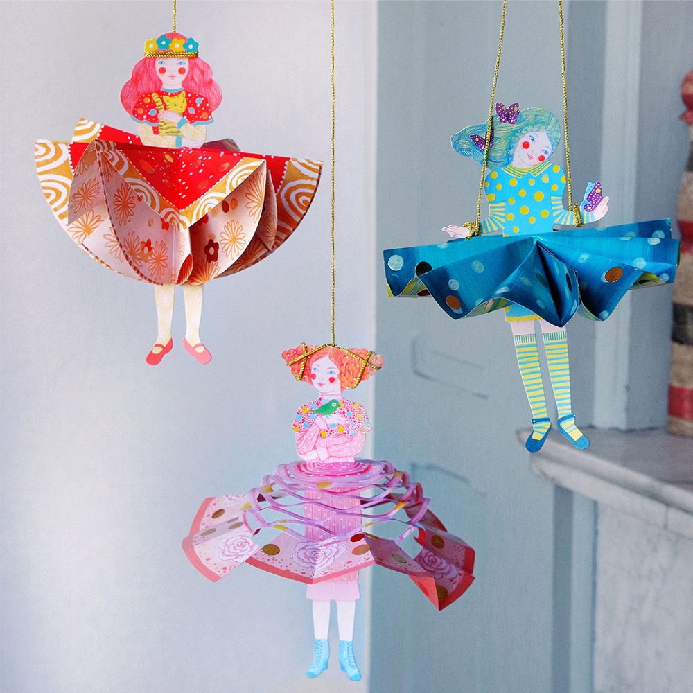 Djeco Origami Paper Folding Art Kit - Creative DIY Paper Dresses for Kids & Adults - Perfect for Birthday Parties, Classroom Activities & Family Craft Time