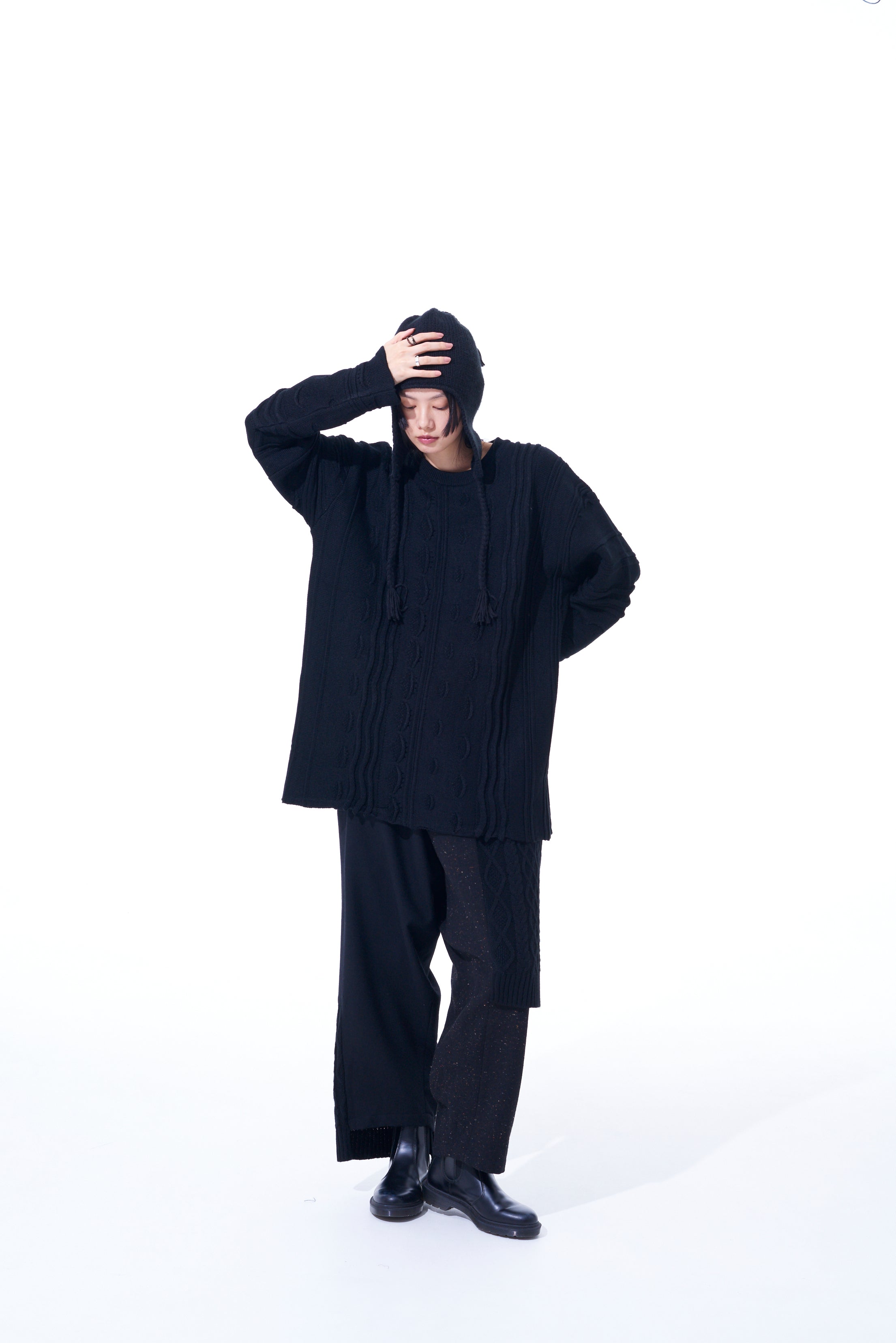 Bulky Wool 3D Pullover Knit Sweater - Warm Winter Oversized Women's Knitwear for Casual Outfits & Cozy Home Wear