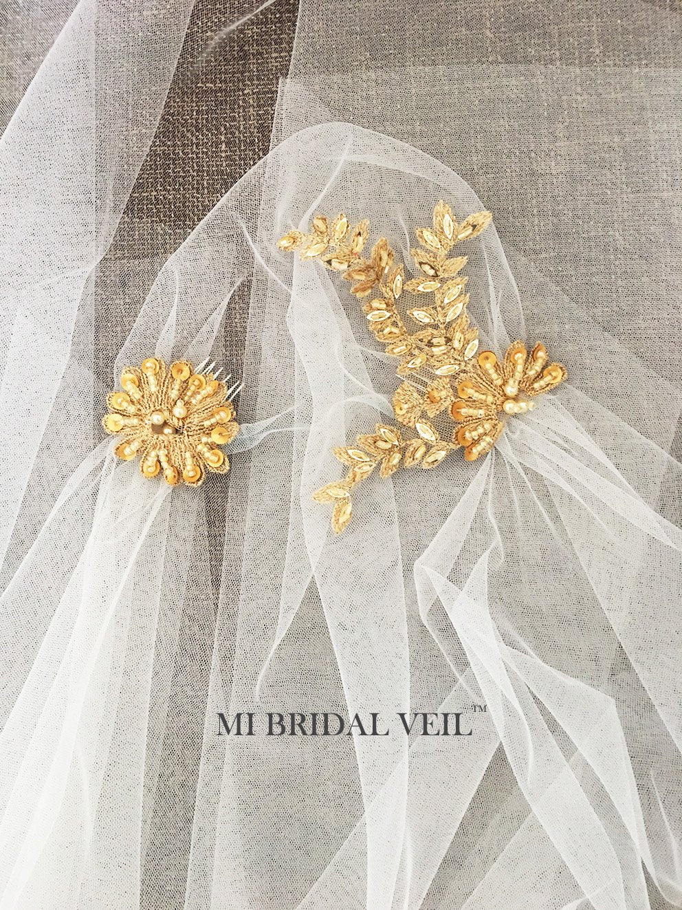 Elegant Beaded Vintage Lace Juliet Cap Wedding Veil - Classic Bridal Headpiece for Vintage Weddings, Church Ceremonies & Romantic Photos