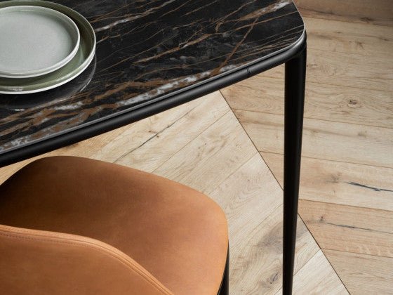 Midj Lea Modern Dining Table - Solid Wood Kitchen Table for 6 - Perfect for Family Dinners & Entertaining Guests