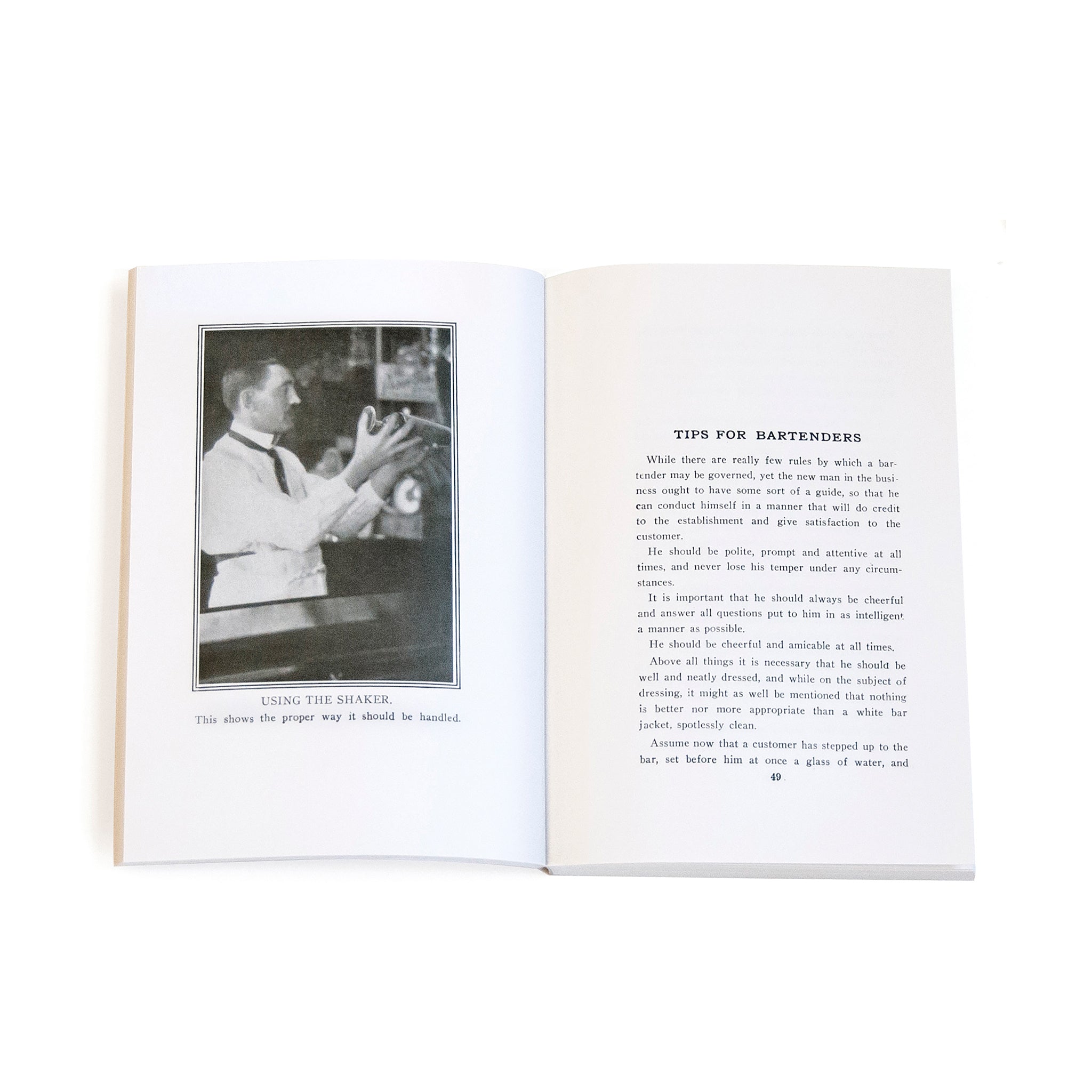 Hoffman House Bartender's Guide by Charley Mahoney - Classic Cocktail Recipes & Mixology Tips for Home Bartenders & Professional Use