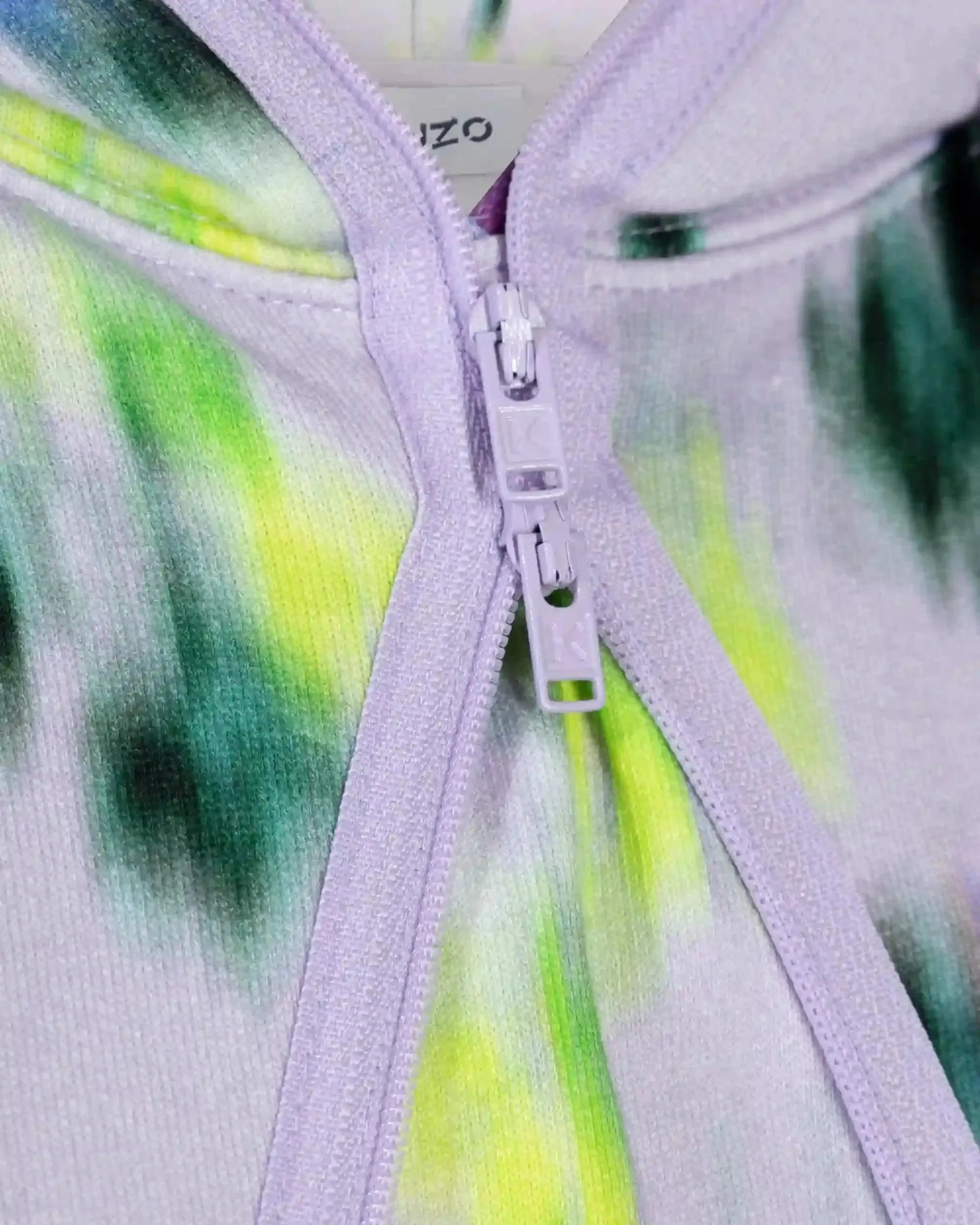 Stylish Blurred Floral Print Hoodie for Women - Trendy Casual Pullover Sweatshirt | Perfect for Streetwear, Fall Fashion & Cozy Outfits