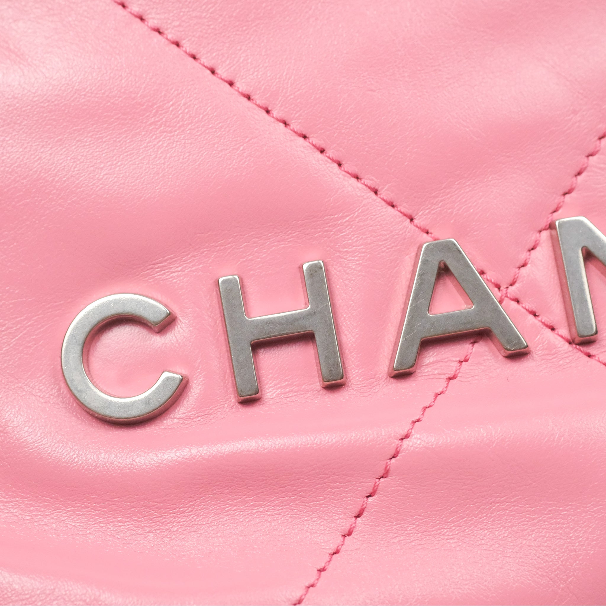 Chanel 22 Mini Bag in Pink Crumpled Calfskin with Aged Silver Hardware - Luxury Crossbody Purse for Women, Perfect for Date Night & Evening Events