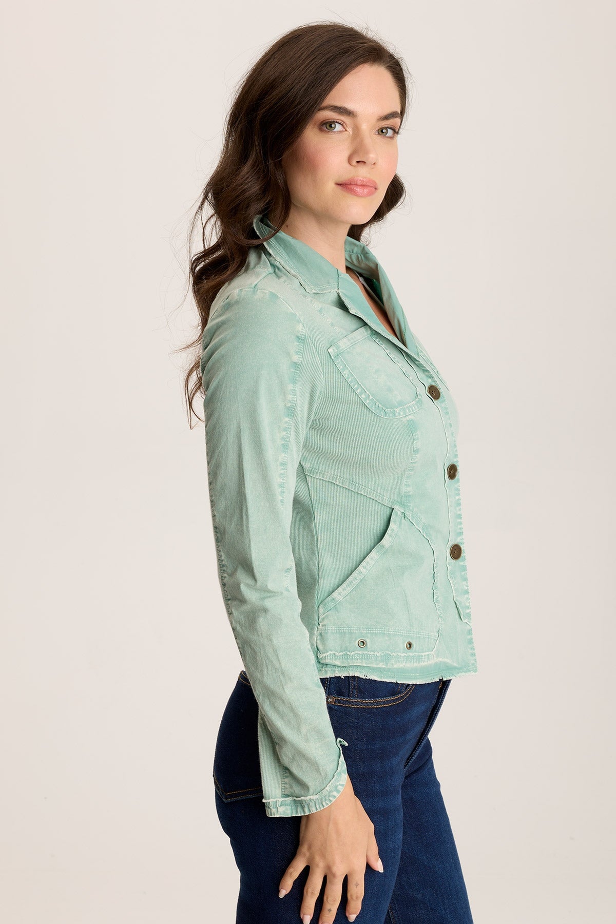 Stylish Munir Three Button Jacket with Lapel Collar - Perfect for Business Casual & Formal Occasions