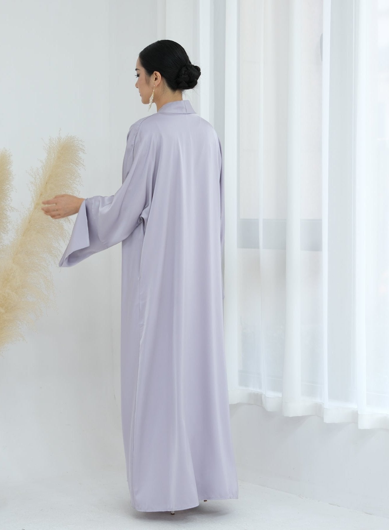 Lavinia Satin Open Abaya - Elegant Muslim Prayer Dress in Soft Lavender | Perfect for Prayer, Mosque, and Special Occasions