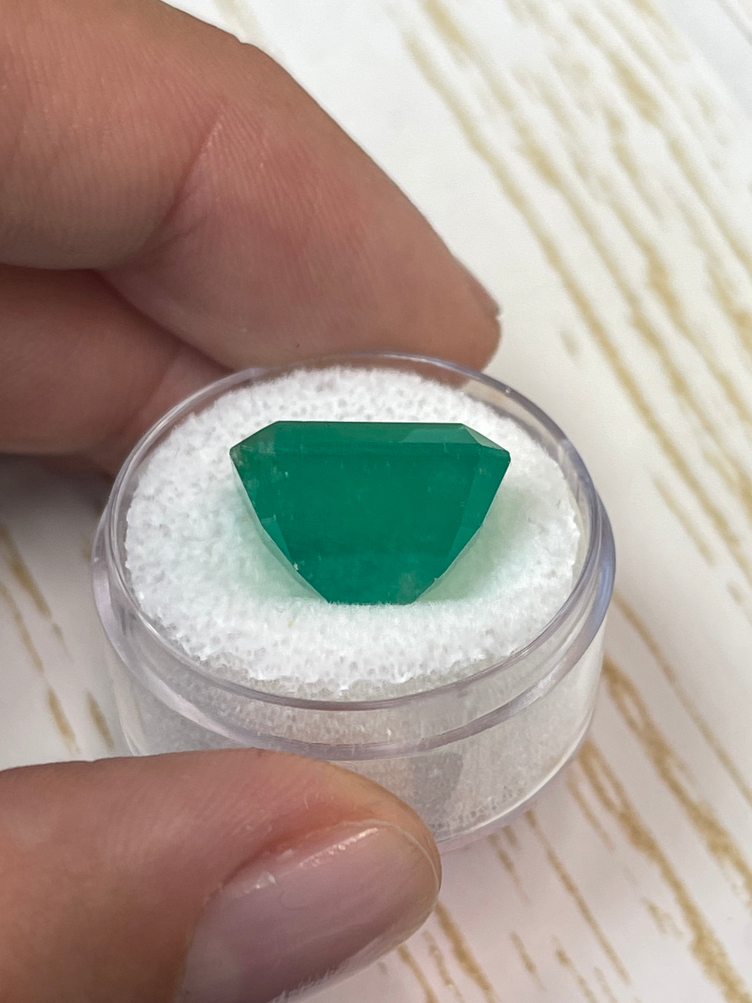 12.13 Carat Natural Colombian Emerald Loose Gemstone - 15.5x11.5mm Emerald Cut for Jewelry Making & Engagement Rings